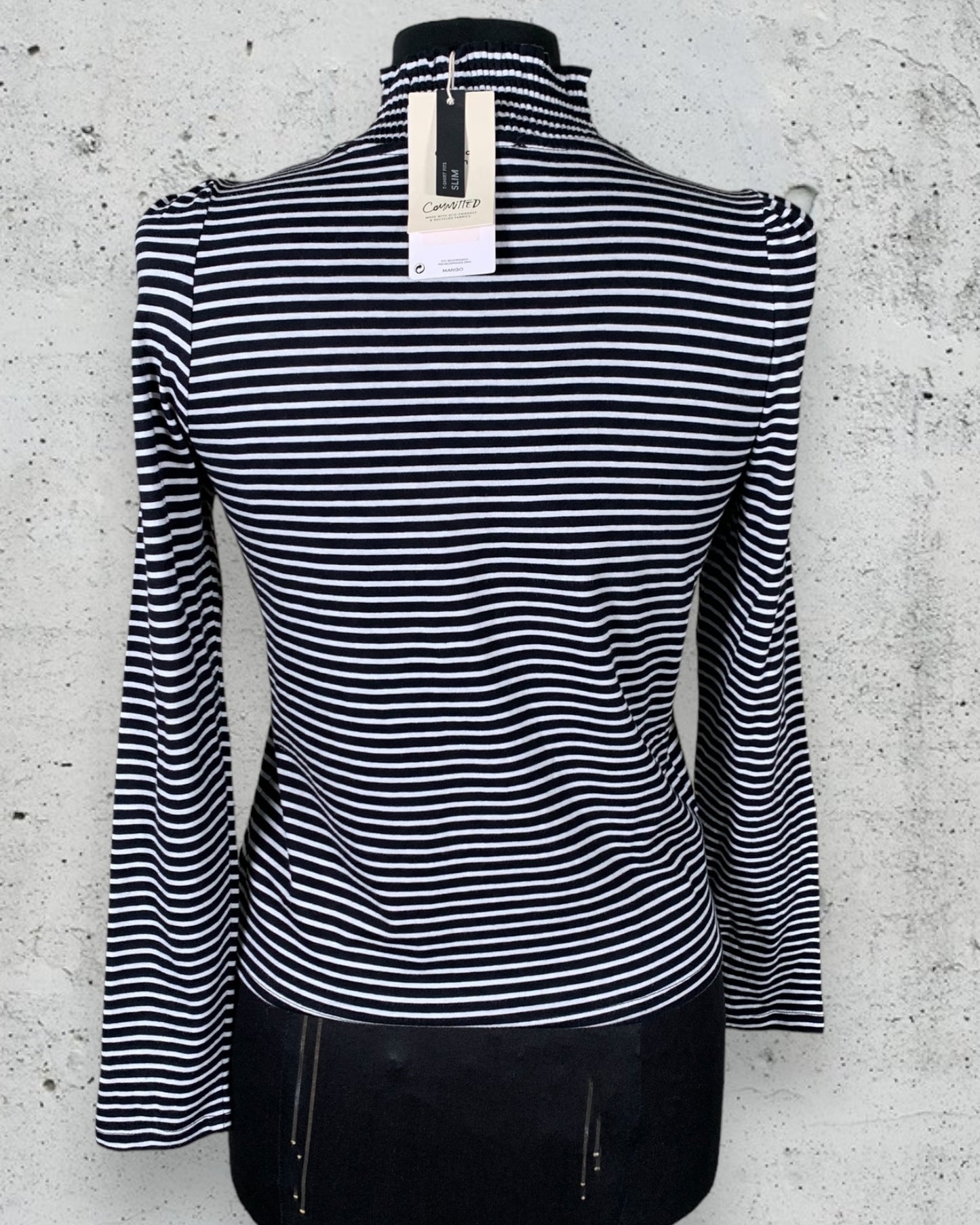 Pull Mango ( S / 36 / 8 )