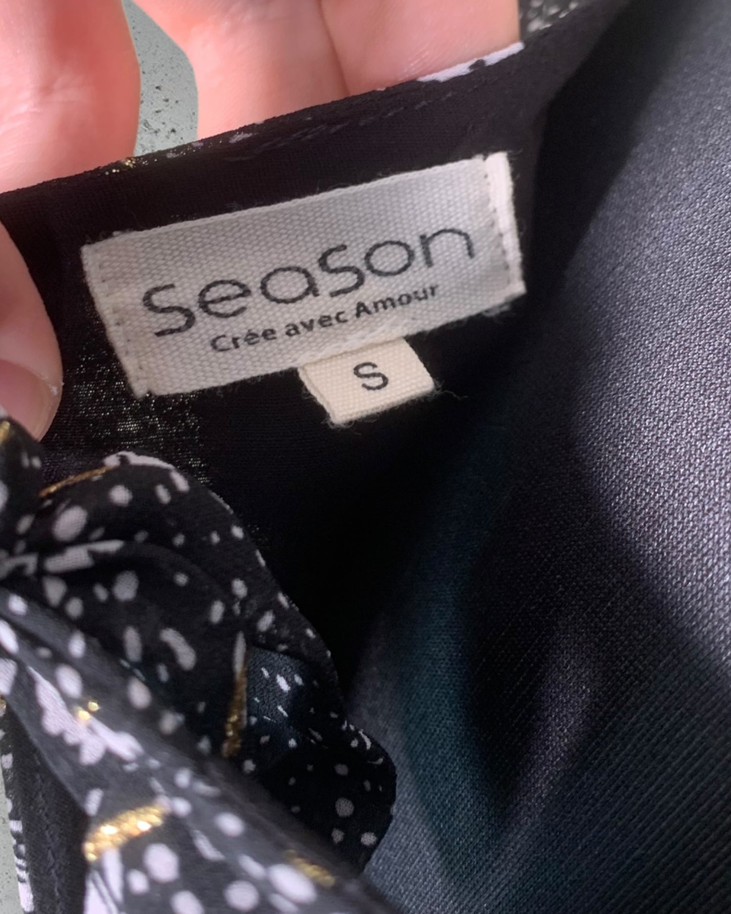 Robe Season ( S / 36 / 8 )