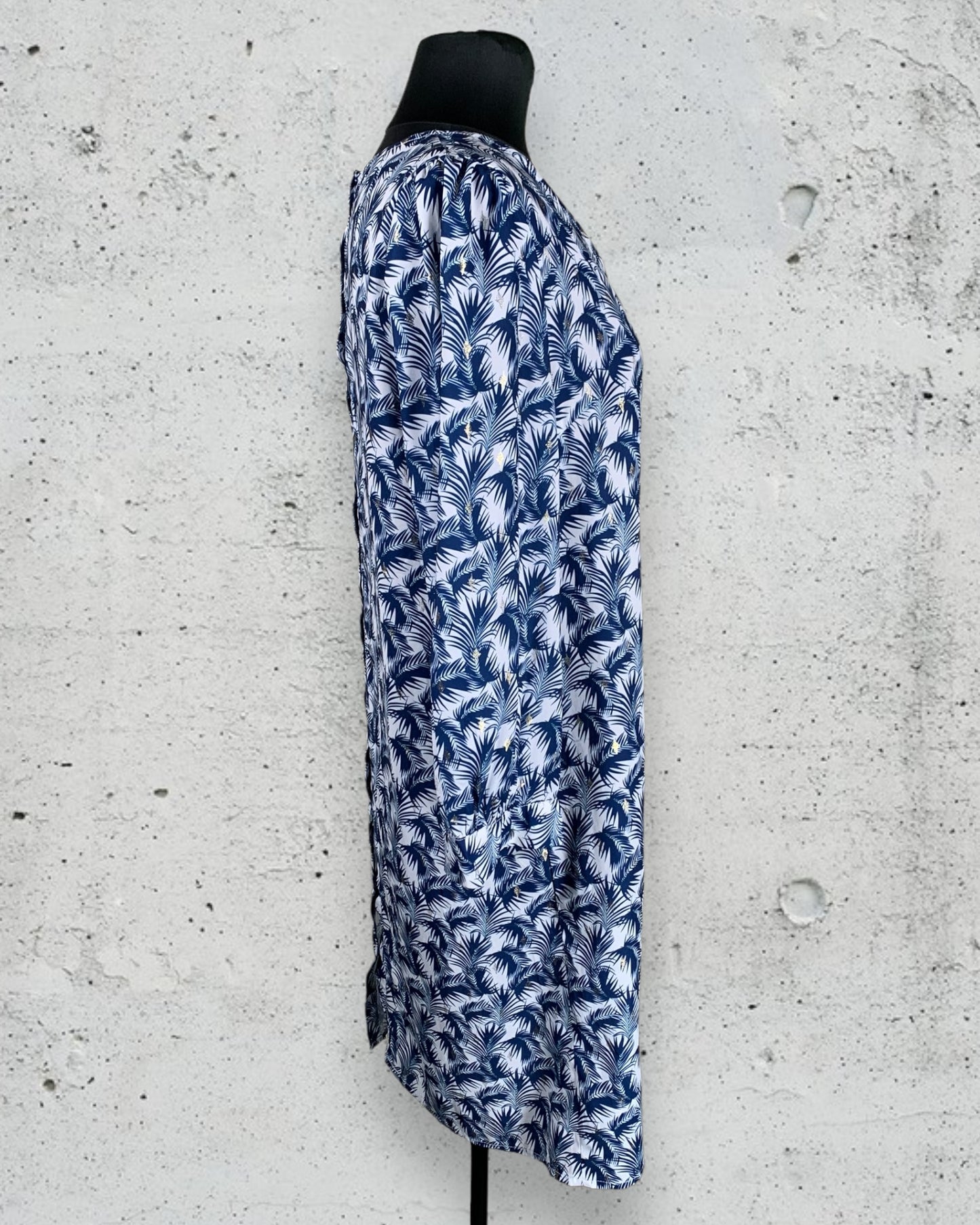 Robe It Hippie ( M / 38 / 10 )