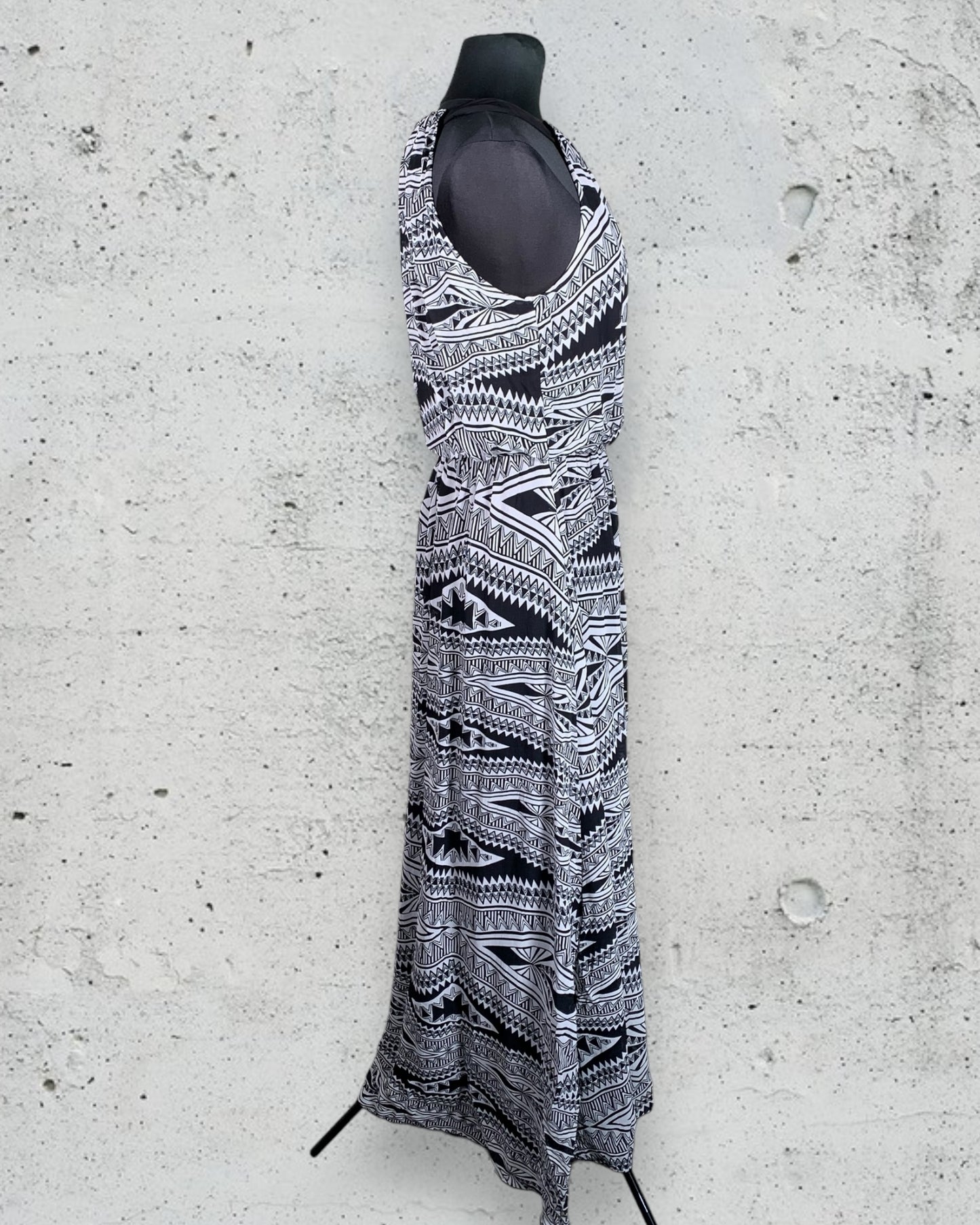 Robe Morgan ( M / 38 / 10 )