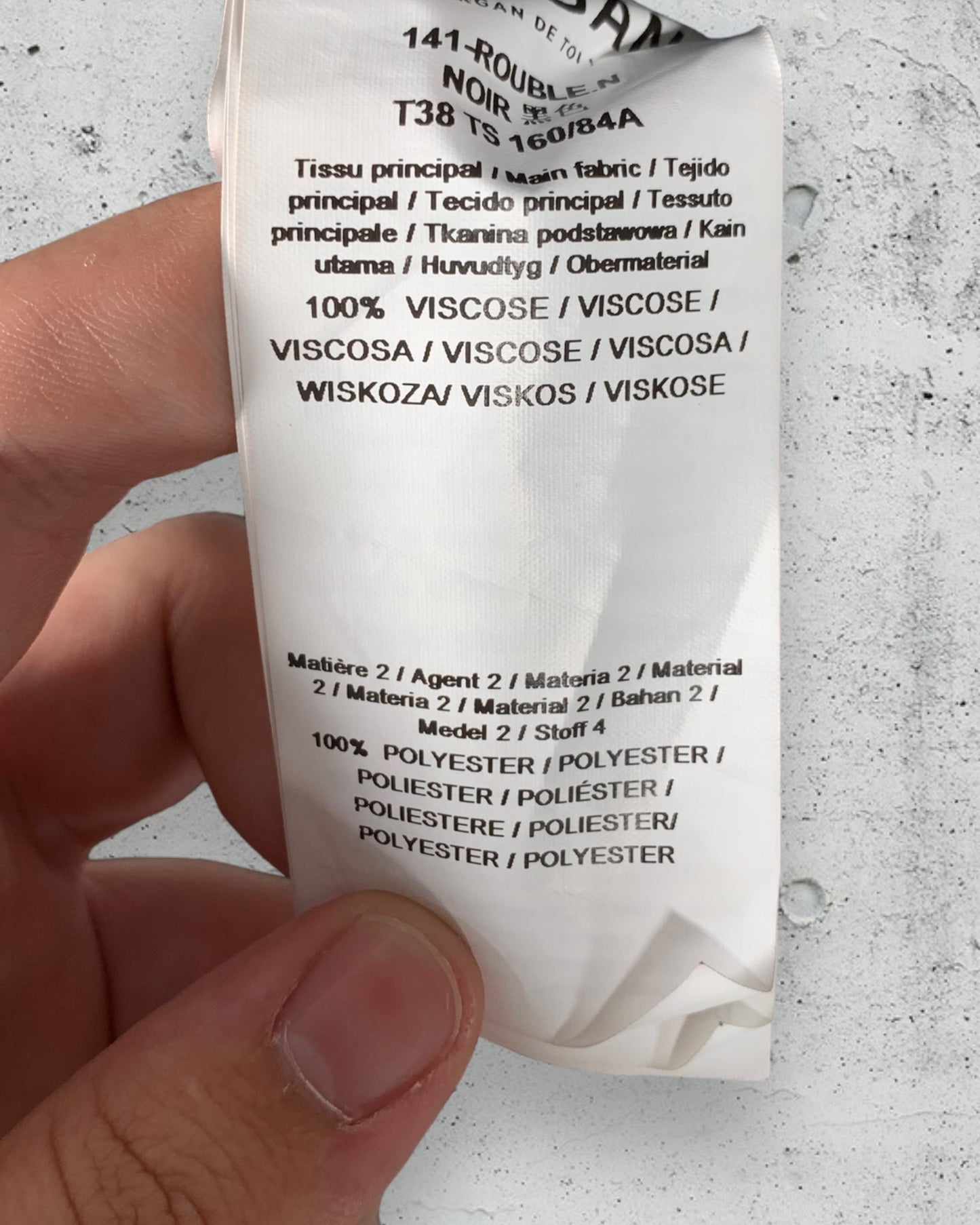 Robe Morgan ( M / 38 / 10 )