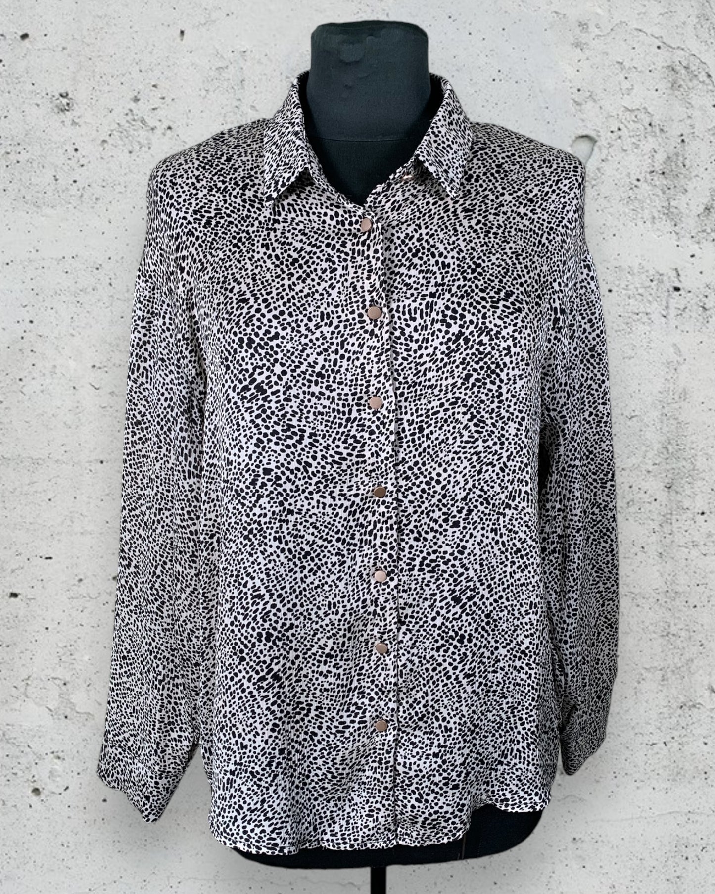 Chemsier Lili & Lala ( M / 38 / 10 )