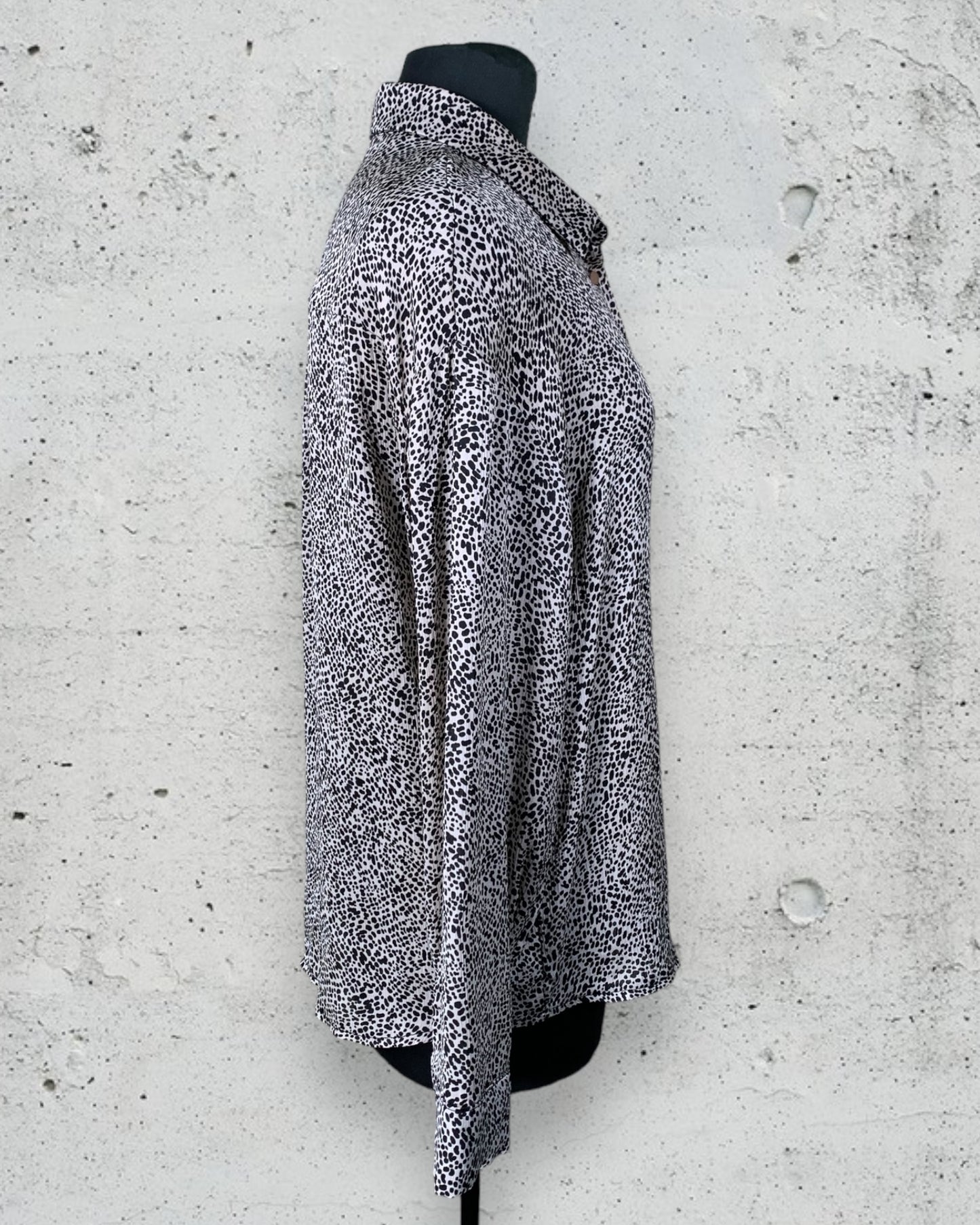 Chemsier Lili & Lala ( M / 38 / 10 )