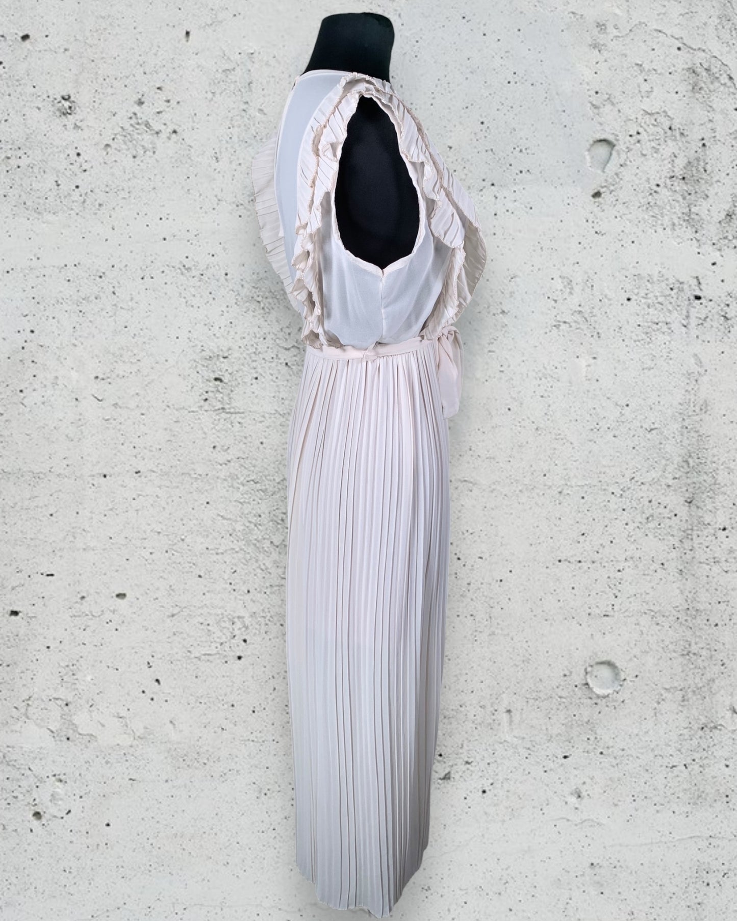 Combinaison Boutique Parisienne ( M / 38 / 10 ) ( L / 40 / 12 )