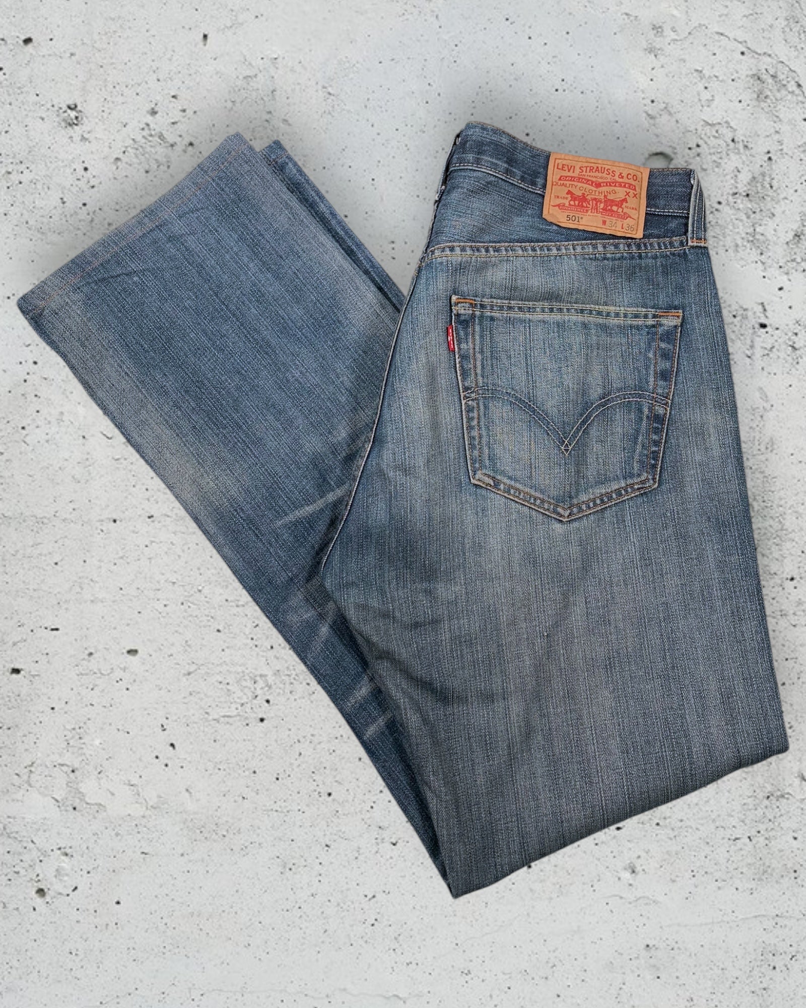 Levis w34 l36 best sale