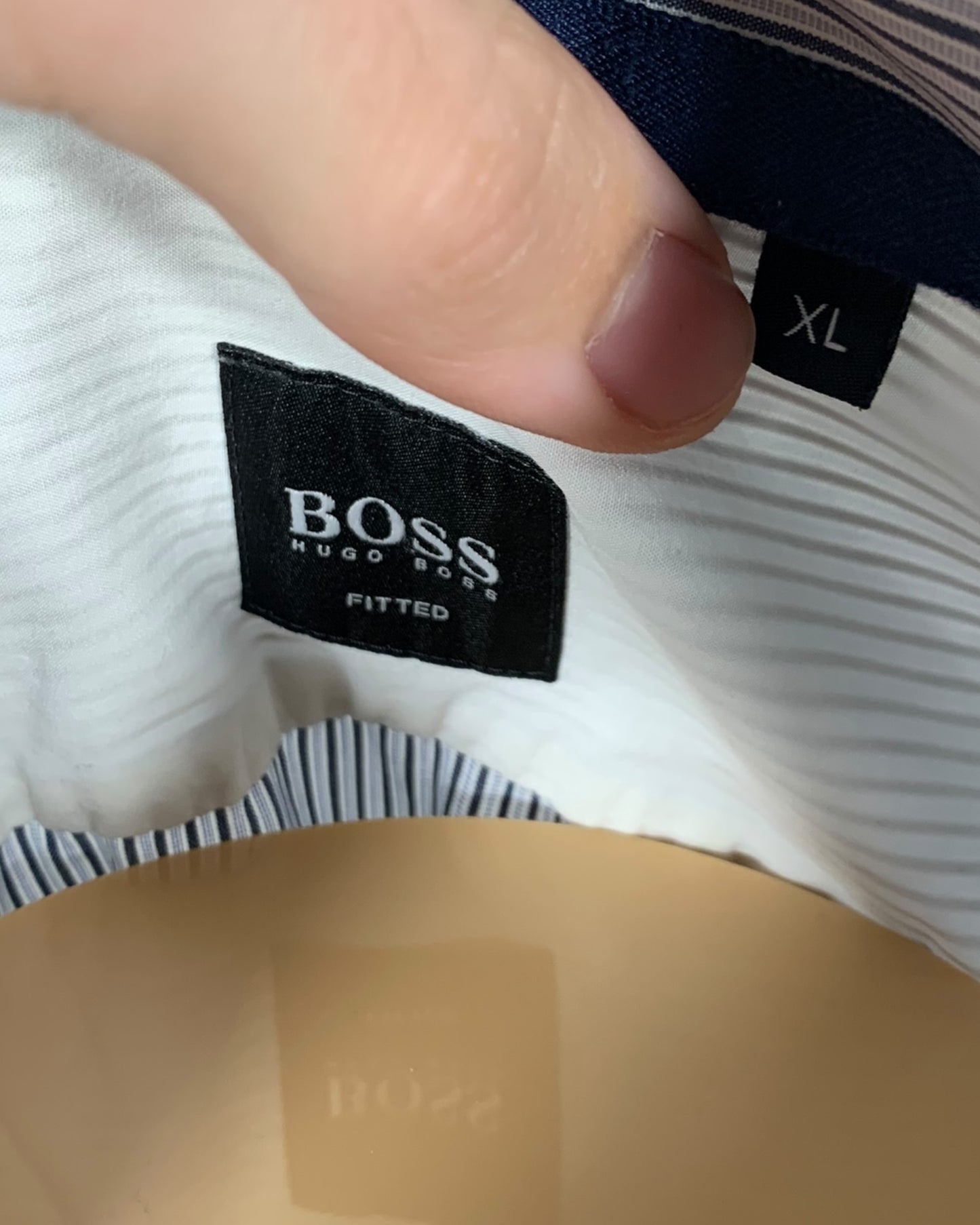 Chemiser Hugo Boss "FITTED" ( XL / 42 / 14 )