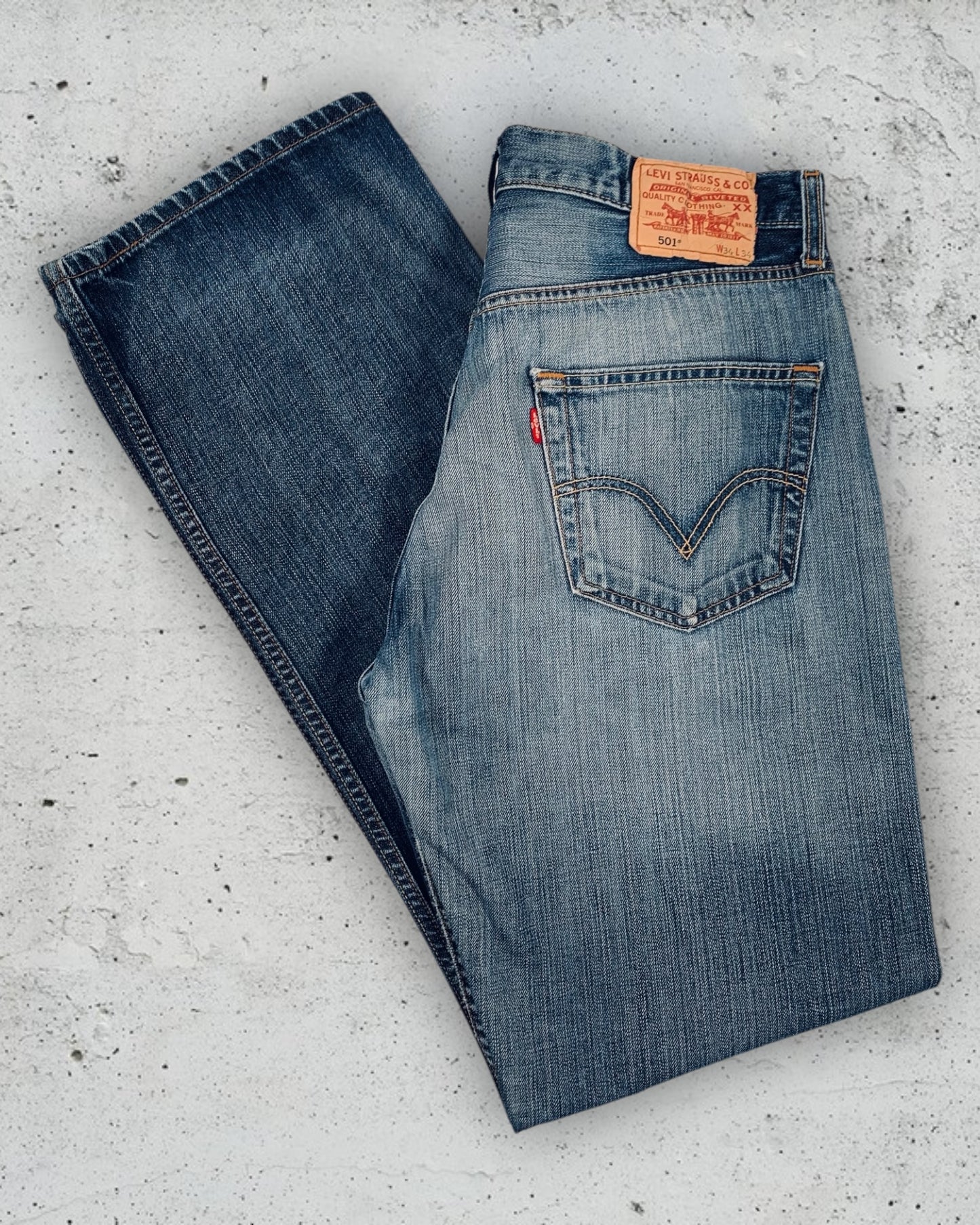 Jean Levi's 501 W34 L34 ( L / US 34 / FR 42-44 )