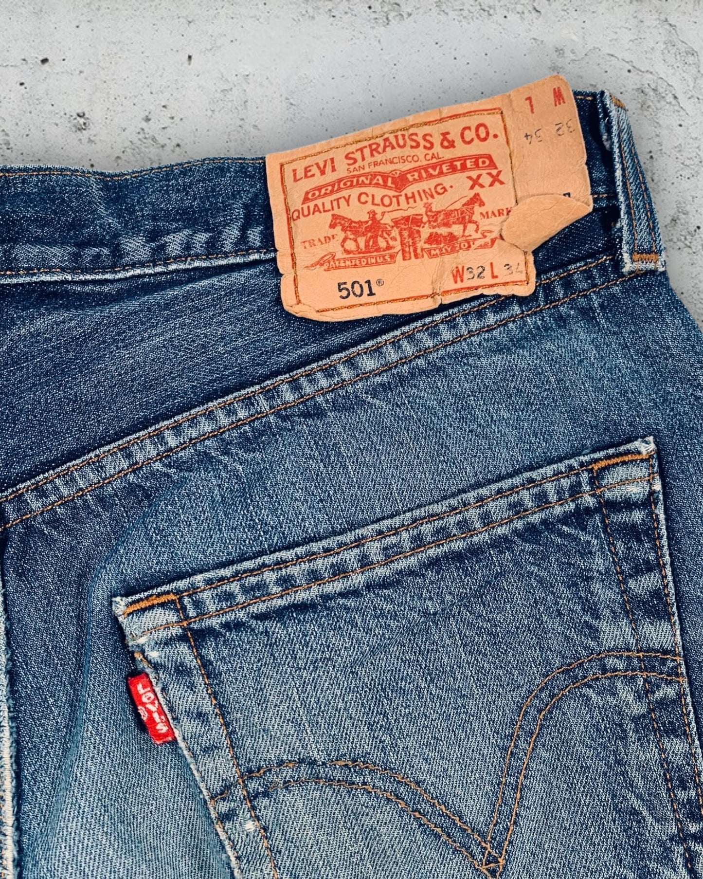 Jean Levi's 501 W32 L34 ( M / US 32 / FR 40 )