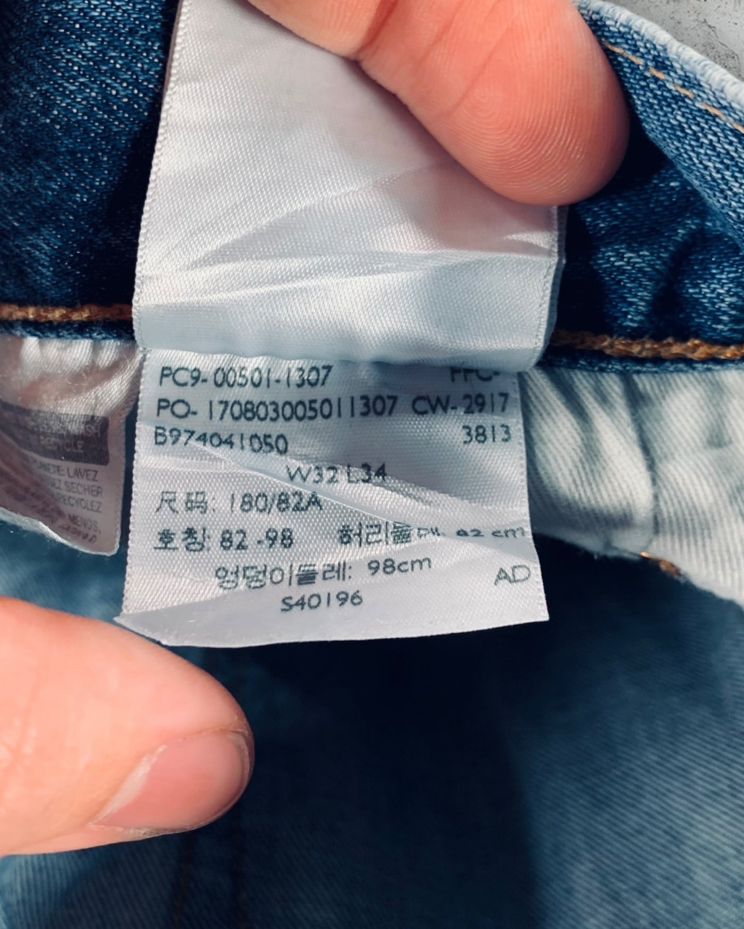 Jean Levi's 501 W32 L34 ( M / US 32 / FR 40 )