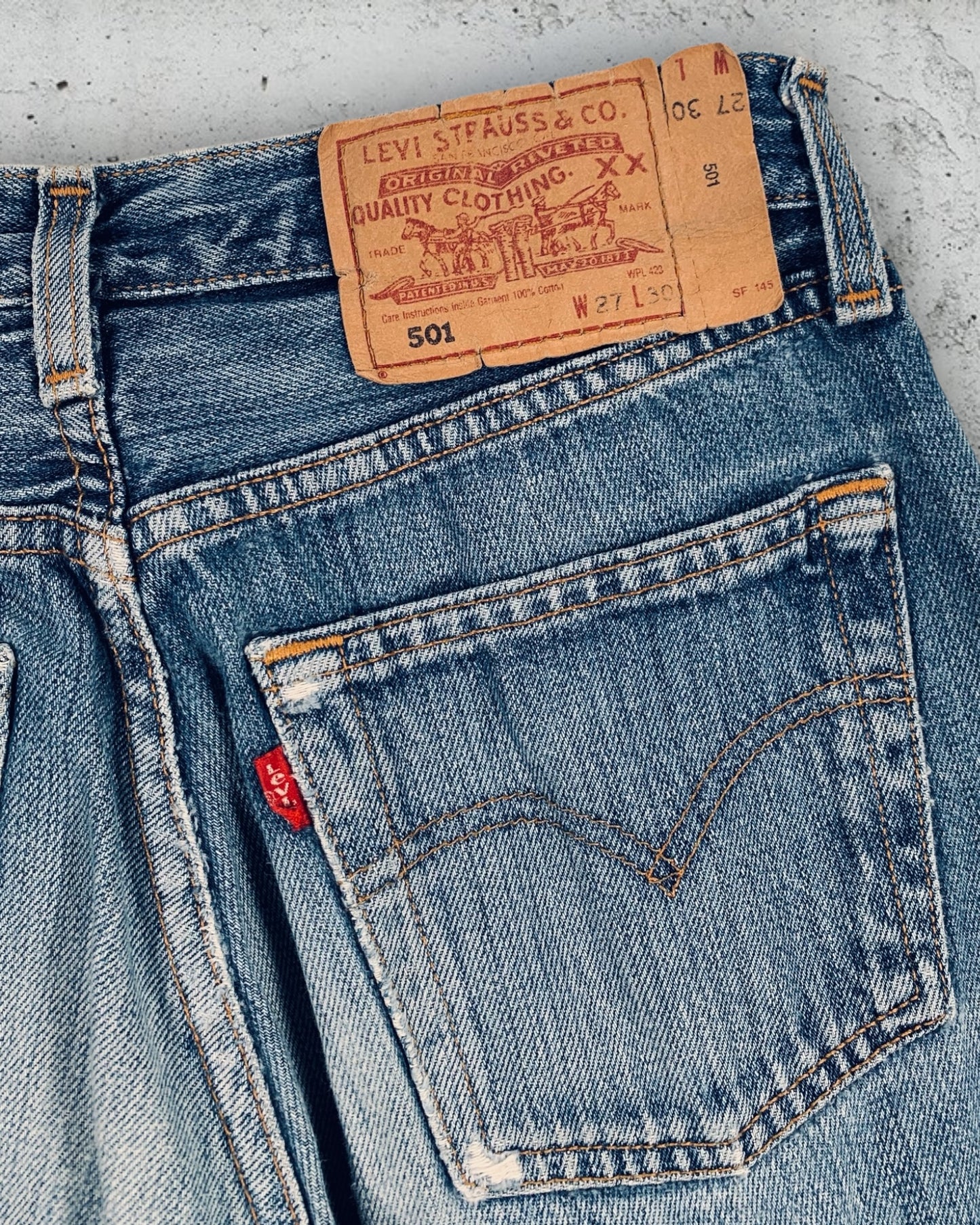 Jean Levi's 501 W27 L30 ( S / US 27 / FR 36 )