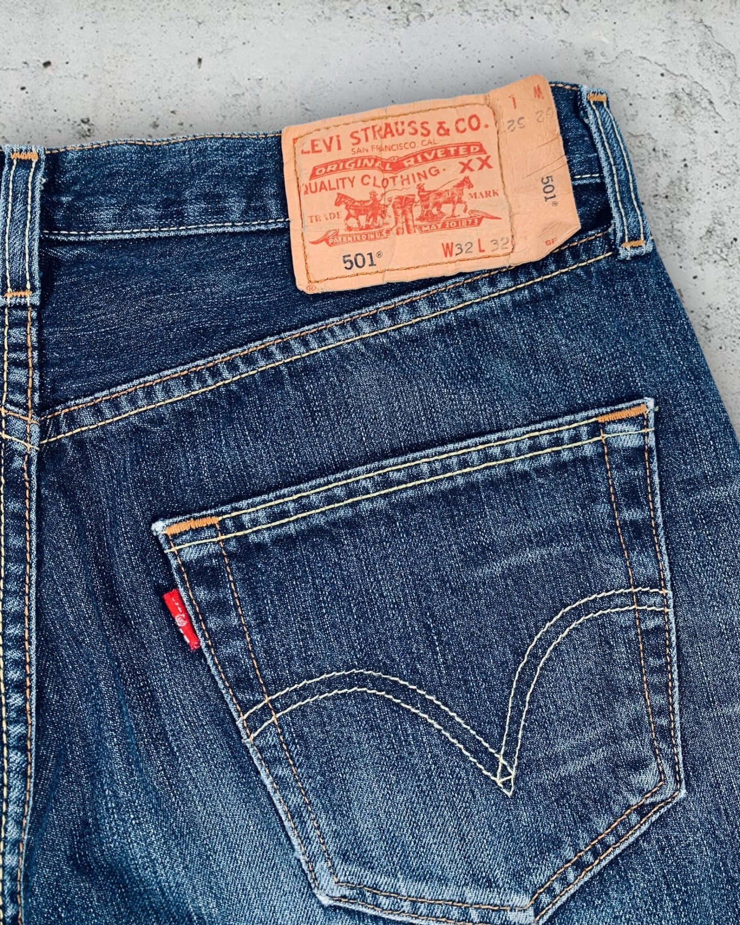 Jean Levi's 501 W32 L32 ( M / US 32 / FR 40 )