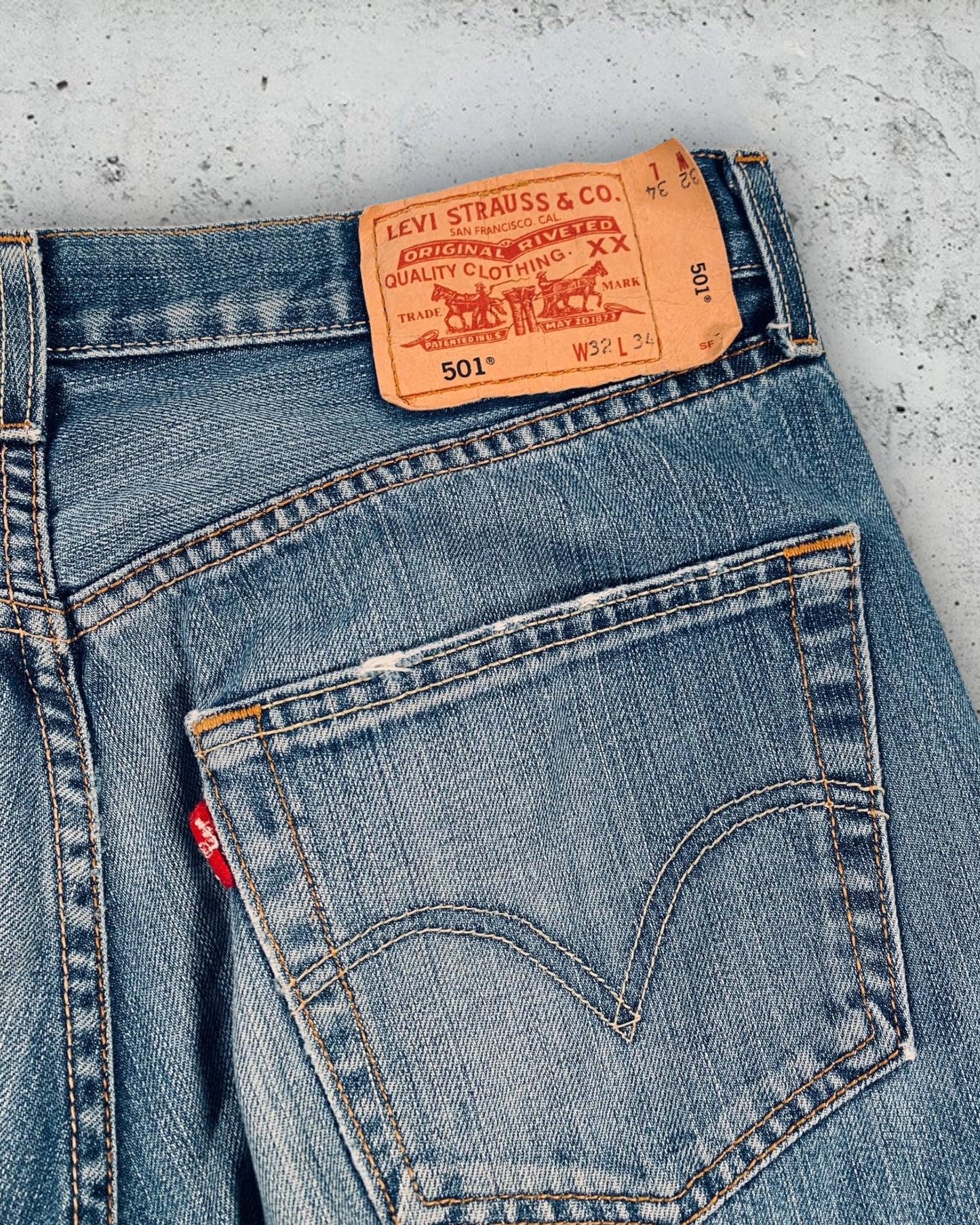 Jean Levi's 501 W32 L34 ( M / US 32 / FR 40 )