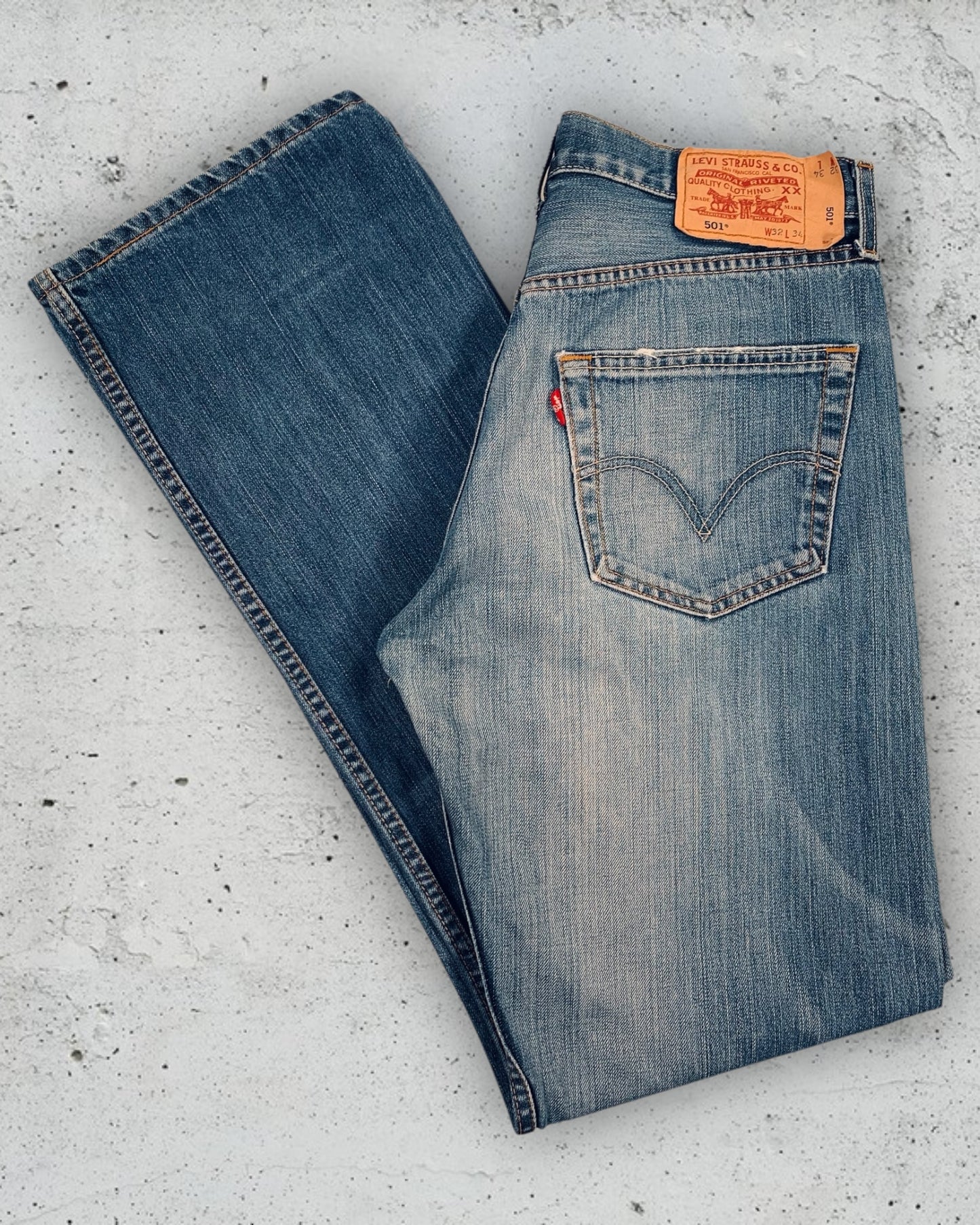 Jean Levi's 501 W32 L34 ( M / US 32 / FR 40 )