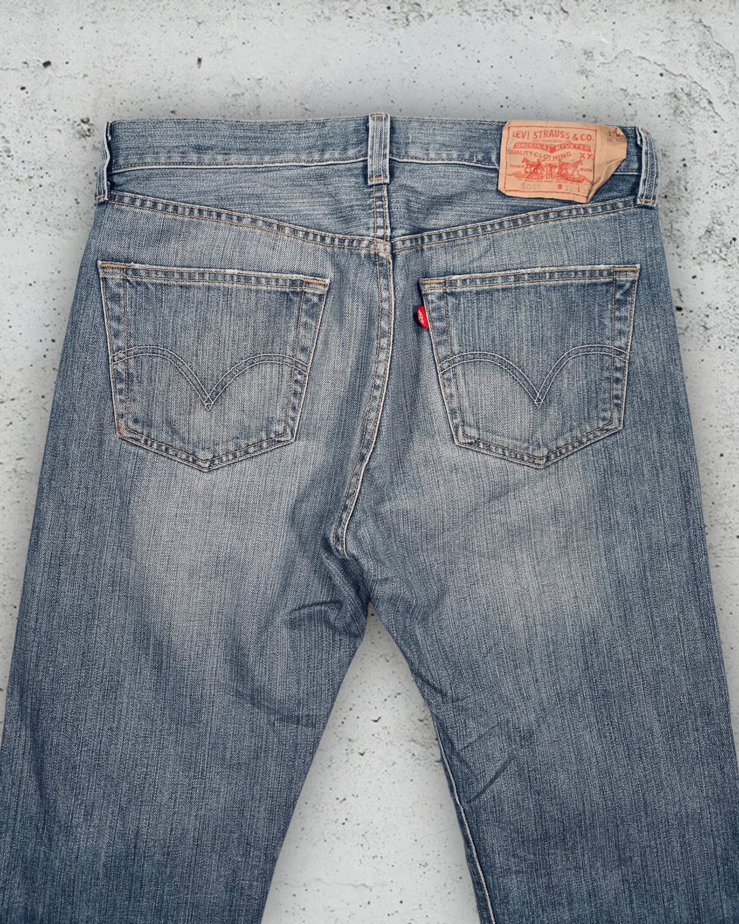 Jean Levi's 501 W32 L30 ( M / US 32 / FR 40 )