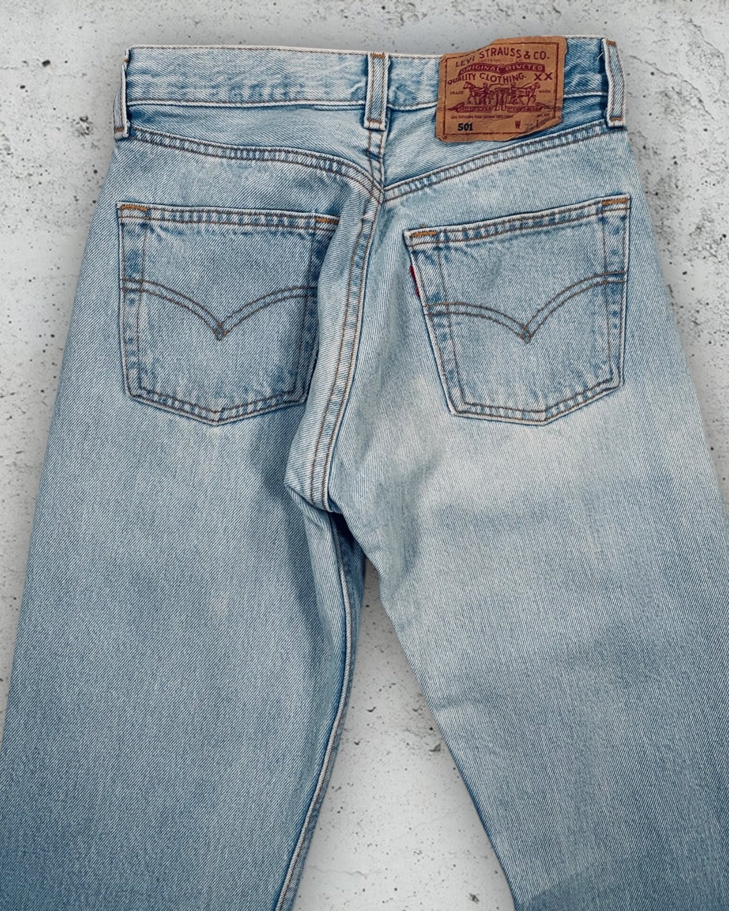 Jean Levi's 501 W25 L32 ( XS / US 25 / FR 34 )
