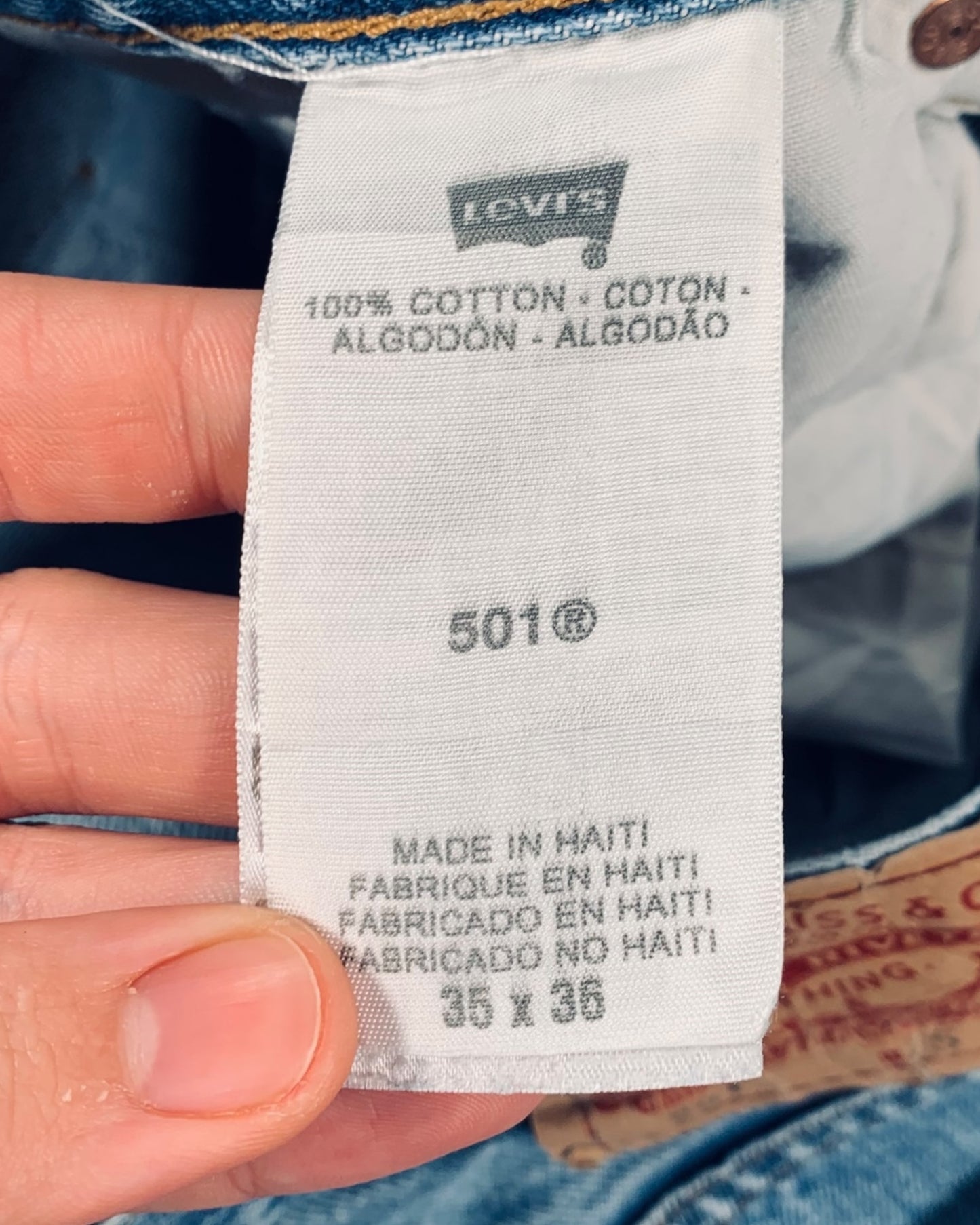 Jean Levi's 501 W35 L36 ( L / US 35 / FR 44 )