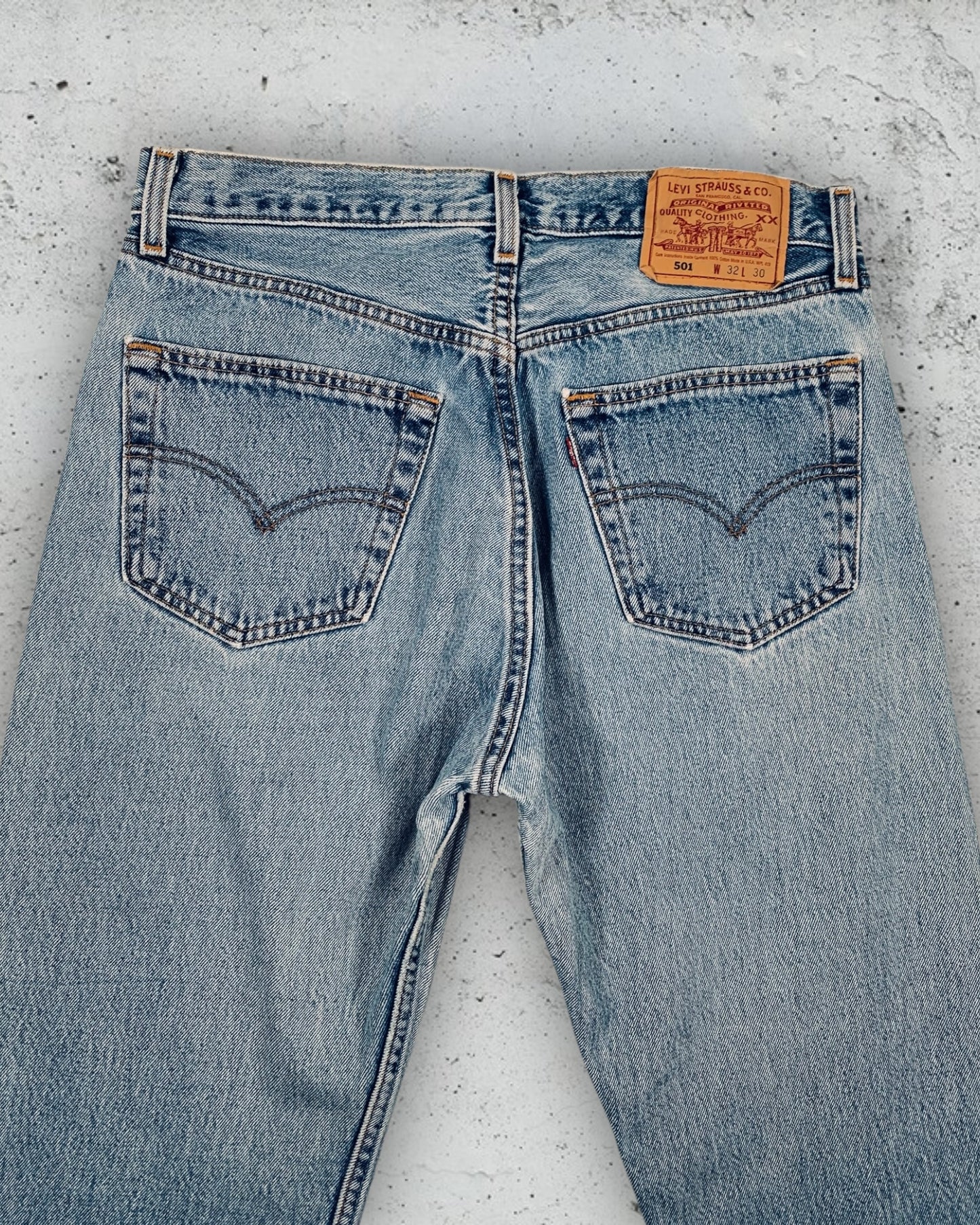 Jean Levi's 501 W32 L30 ( M / US 32 / FR 40 )