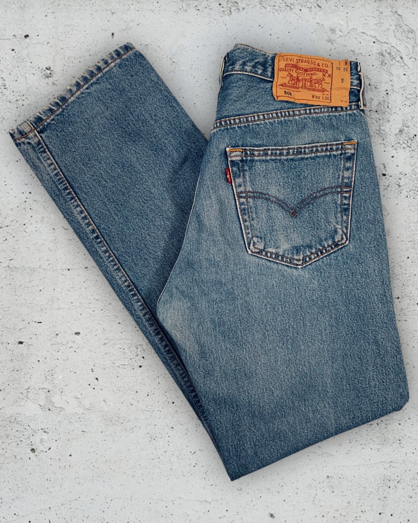 Jean Levi's 501 W32 L30 ( M / US 32 / FR 40 )