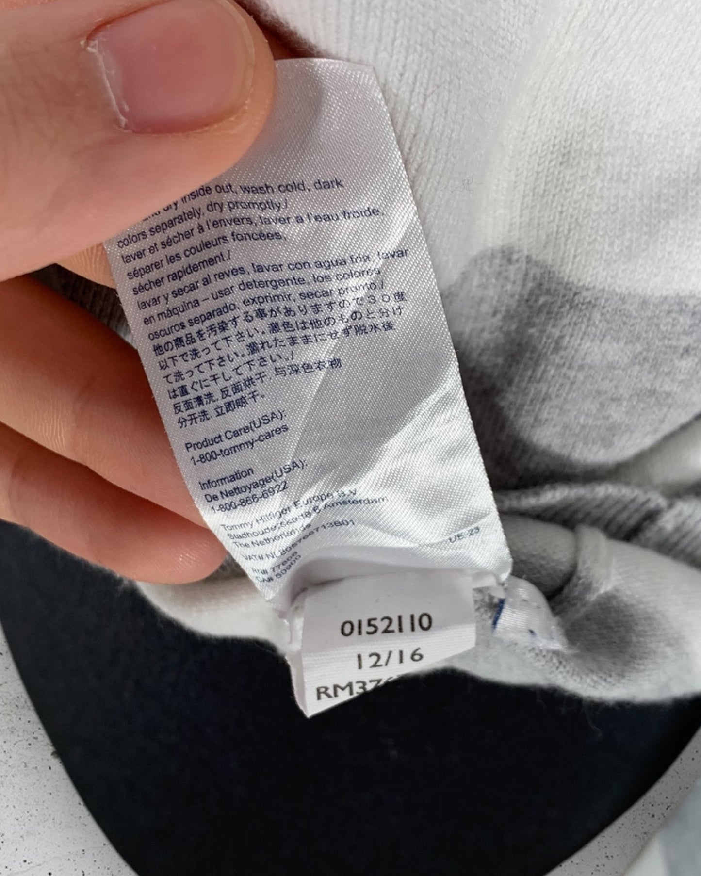 Pull Col V Tommy Hilfiger ( M / 38 / 10 )