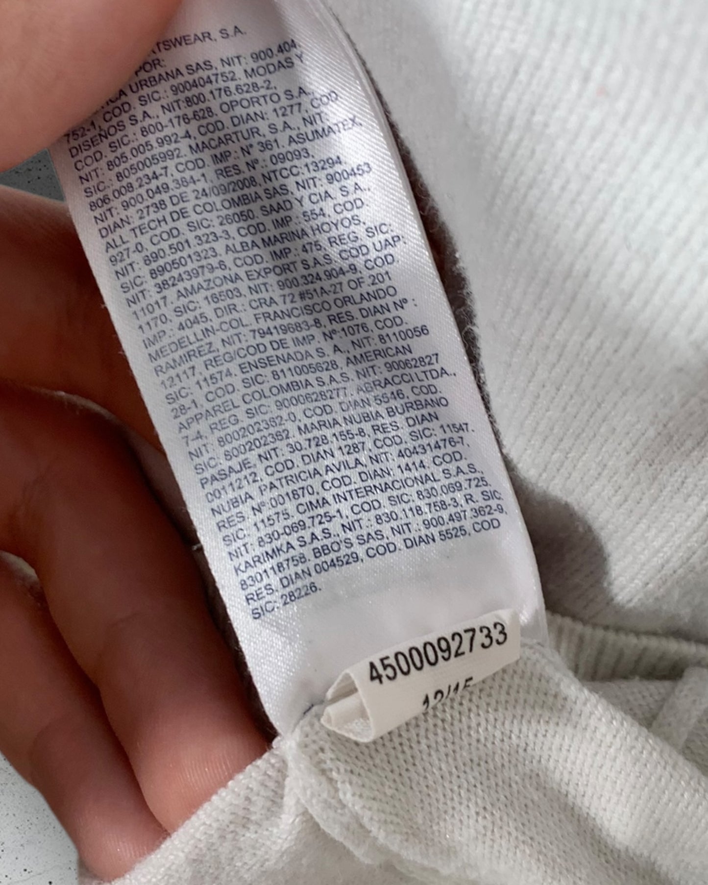 Pull Col V Tommy Hilfiger ( L / 40 / 12 )