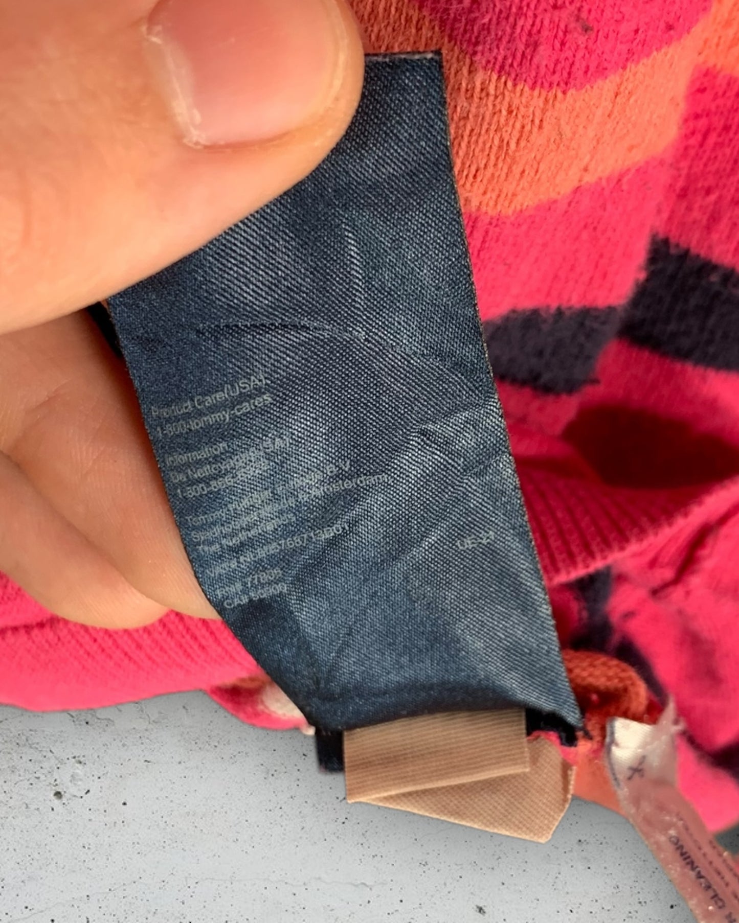 Pull Col V Tommy Hilfiger ( L / 40 / 12 )