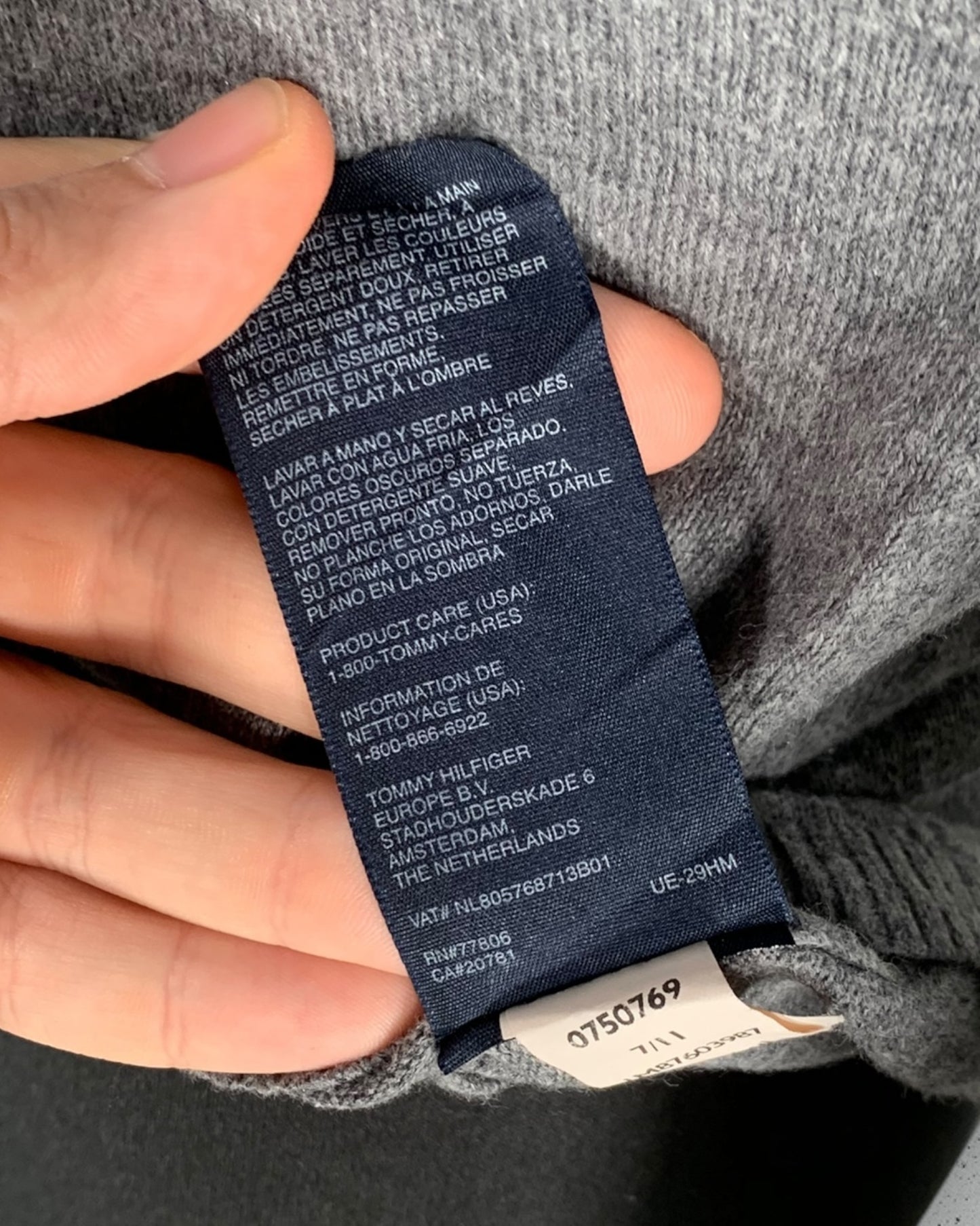Pull Col V Tommy Hilfiger ( S / 36 / 8 )