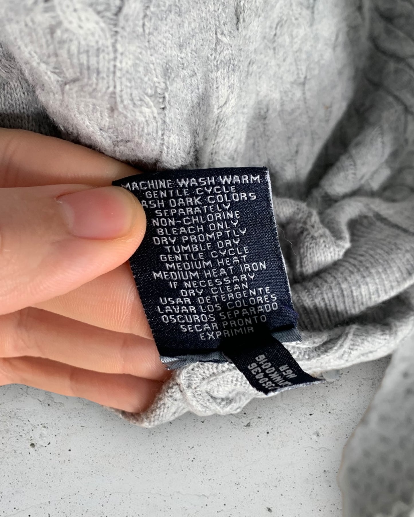 Pull Col V Torsadé Tommy Hilfiger ( L / 40 / 12 )