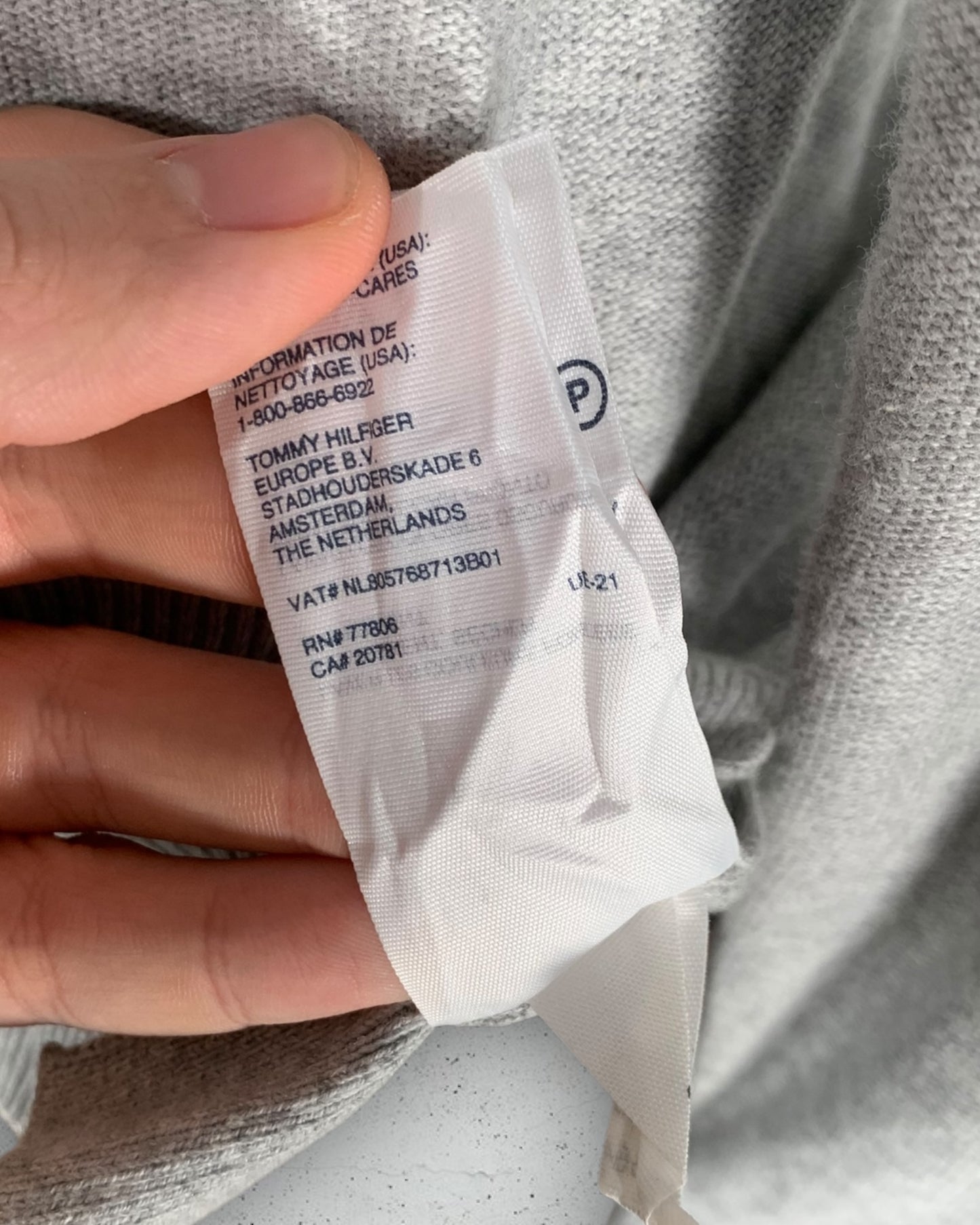 Pull Col V Tommy Hilfiger ( S / 36 / 8 )