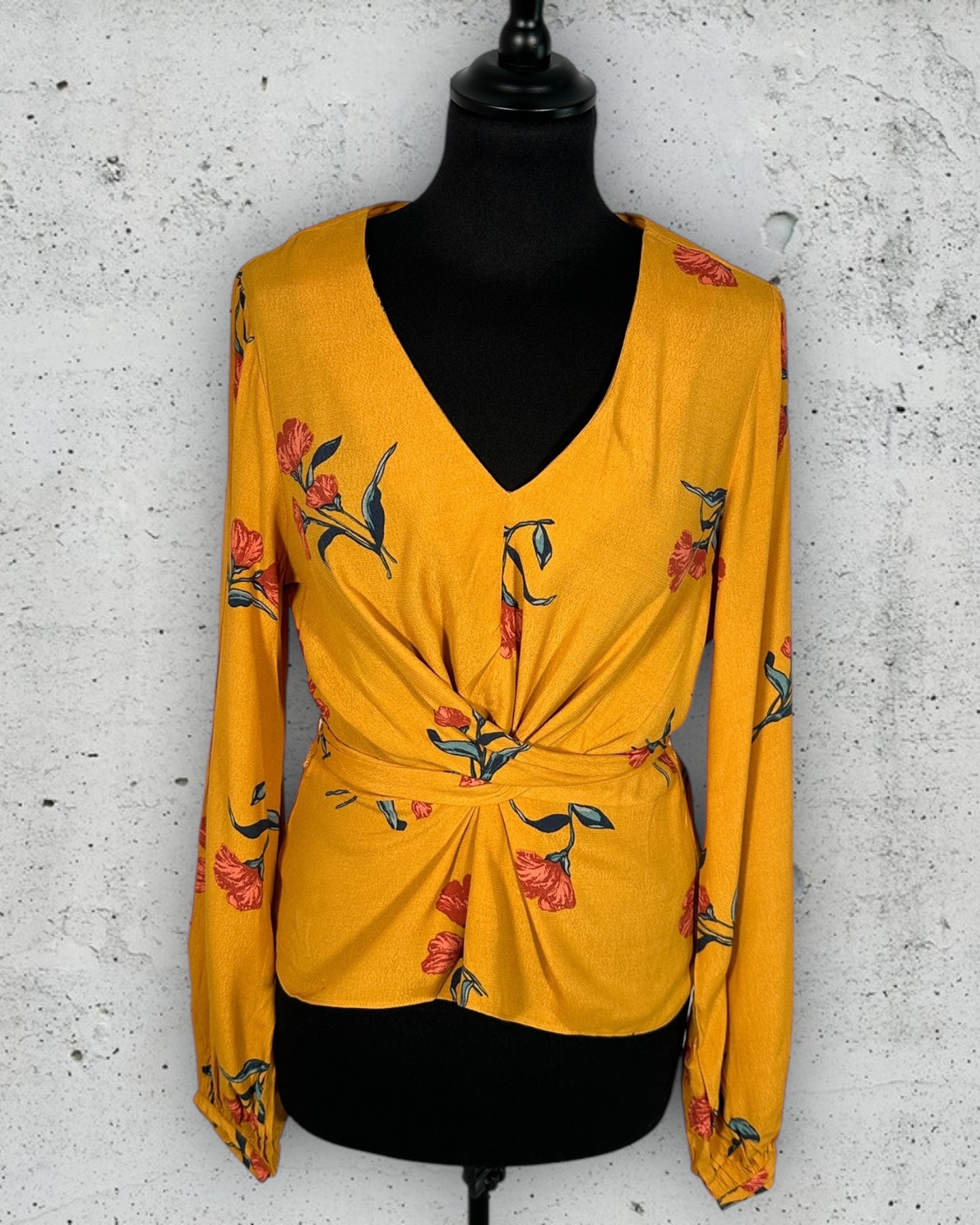 Blouse & Other Stories ( S / 36 / 8 )