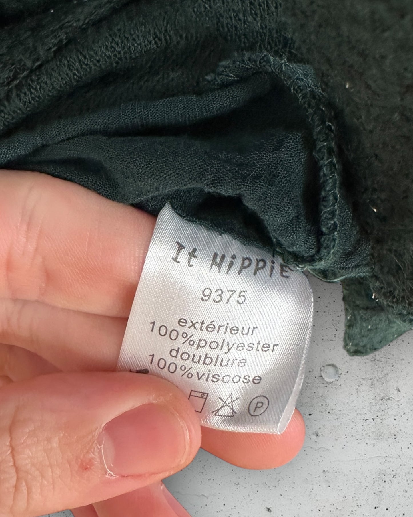 Robe It Hippie ( M / 38 / 10 )