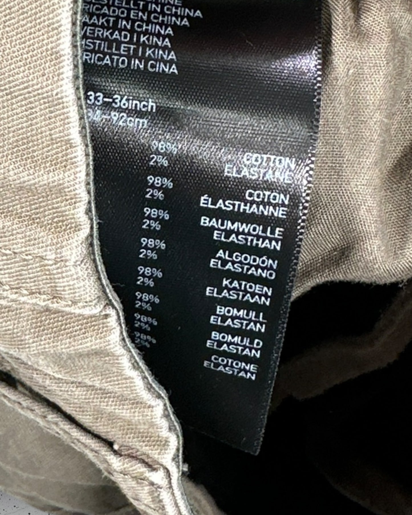 Pantalon Cargo Uniqlo ( L / US 36 / FR 44-46 )