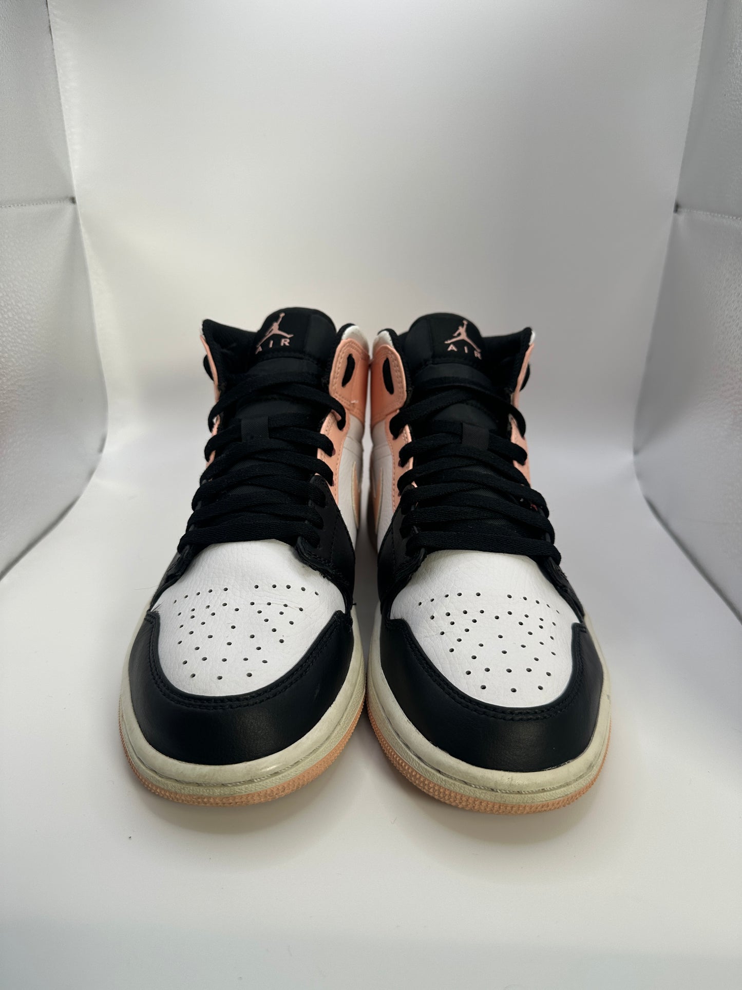 Nike Air Jordan 1 Mid Arctic Orange Black Toe ( US 8.5 / EU 42 )