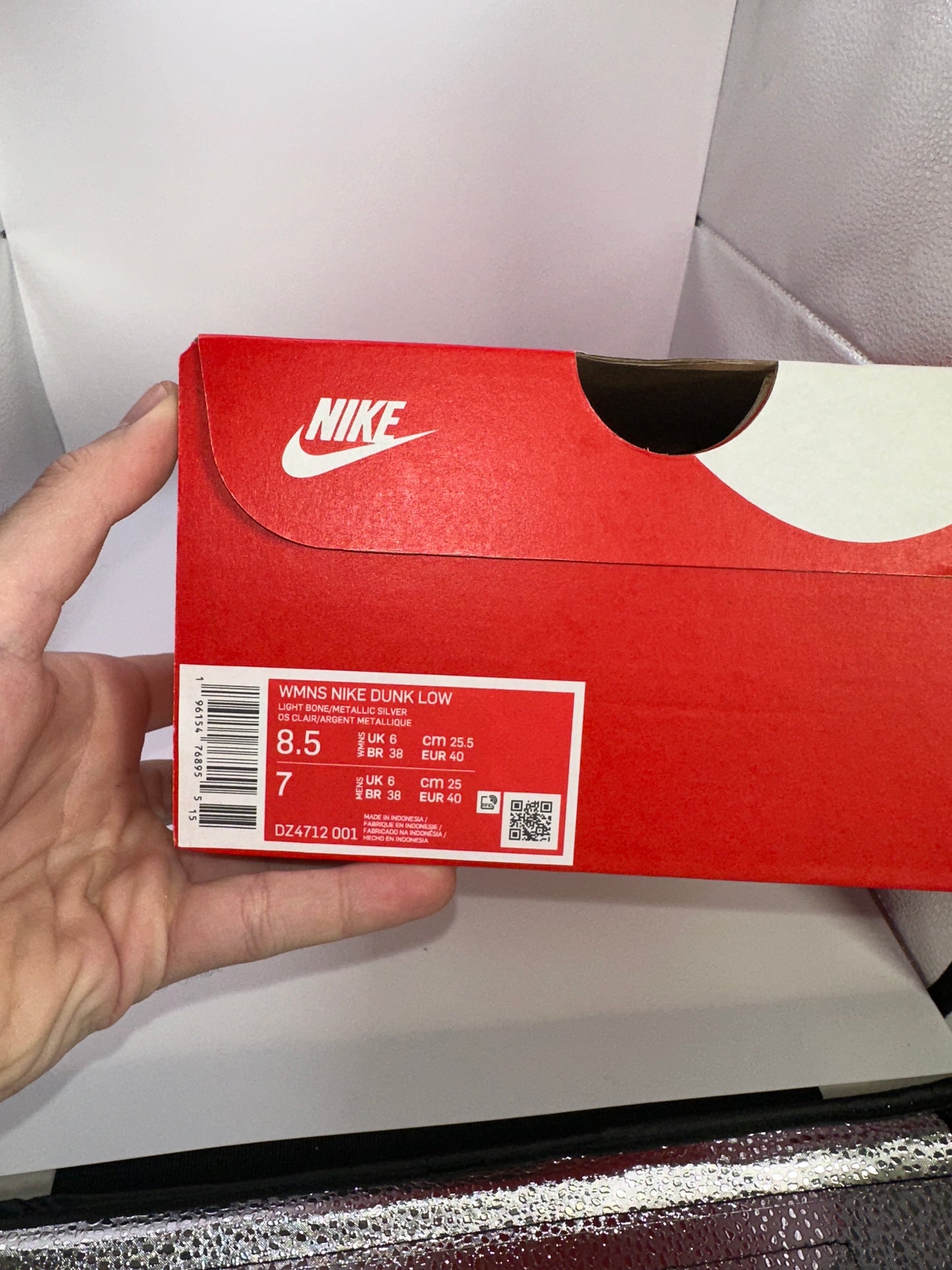 Nike Dunk Low Starry Laces ( US 7 / EU 40 )