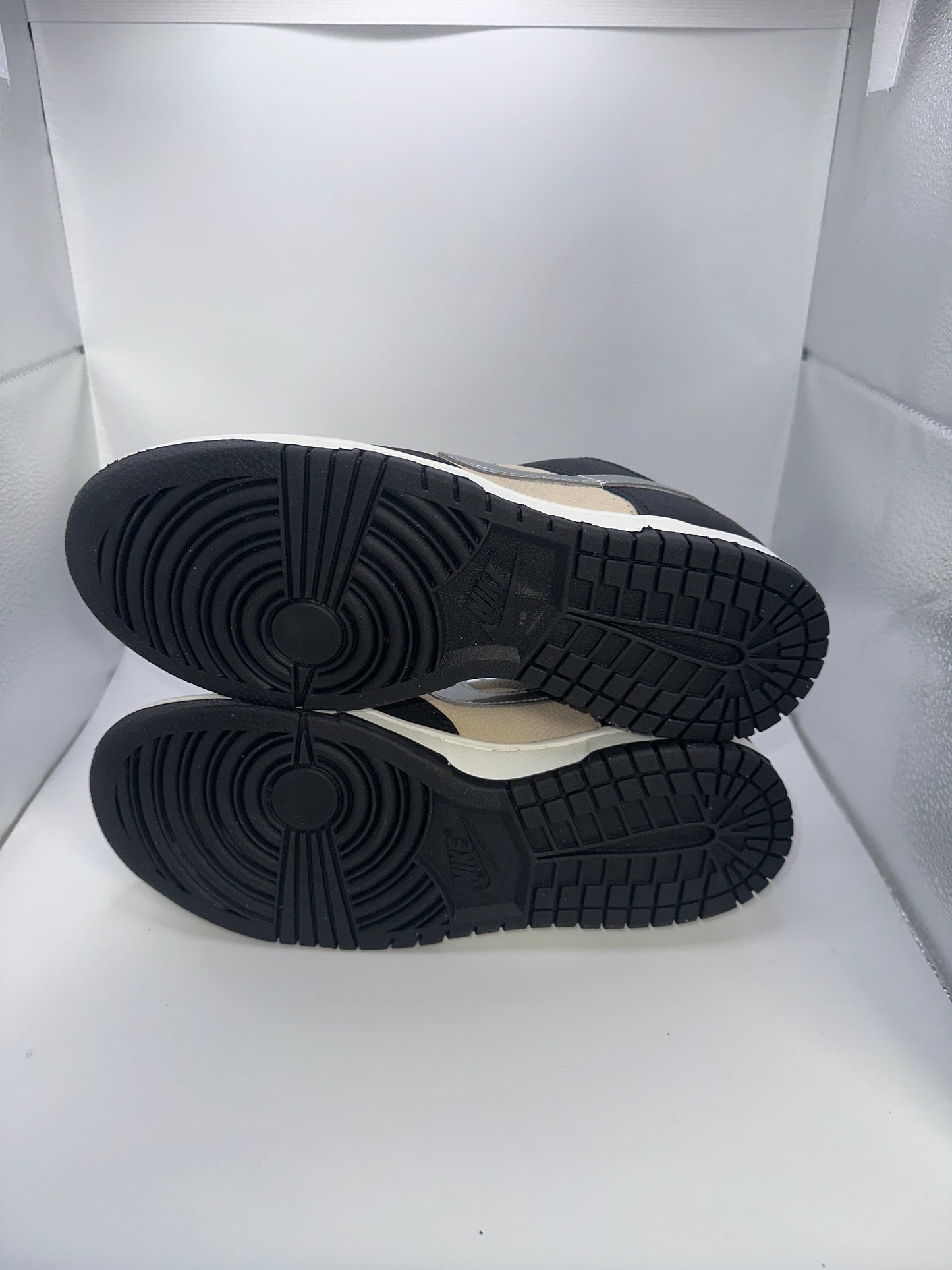 Nike Dunk Low Starry Laces ( US 7 / EU 40 )