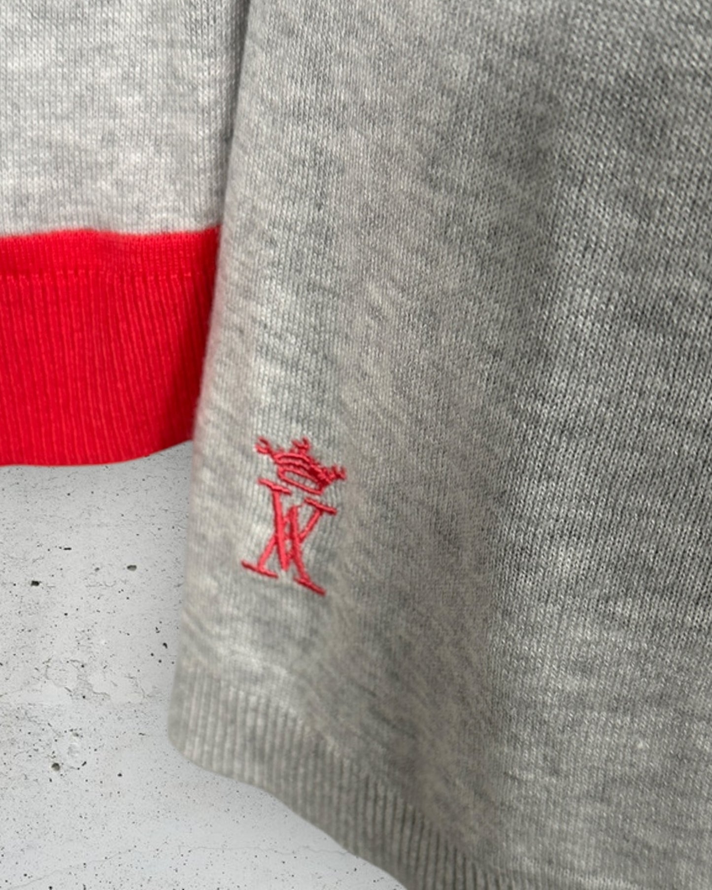 Pull Vicomte A. ( XXL / 44 / 16 )