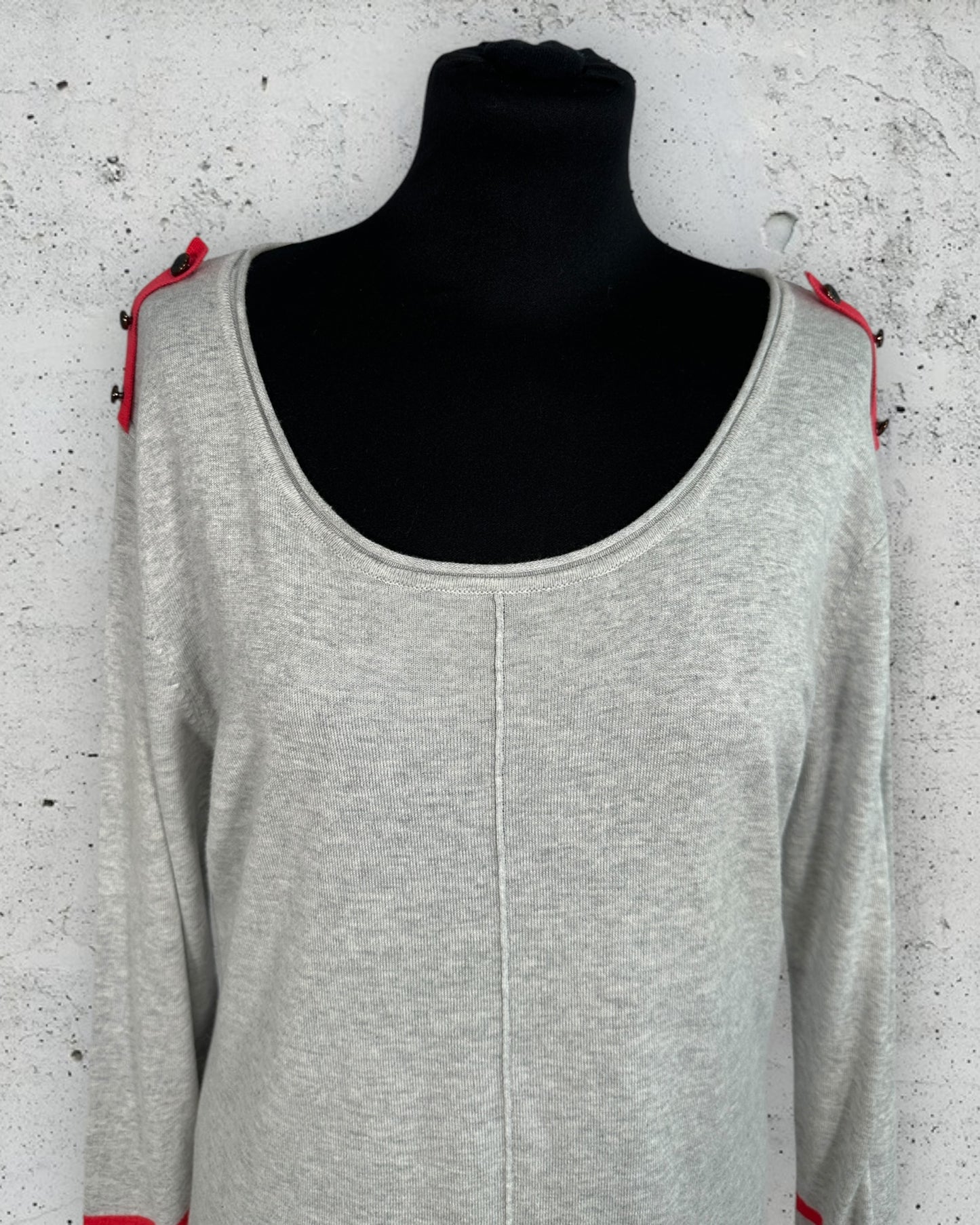 Pull Vicomte A. ( XXL / 44 / 16 )