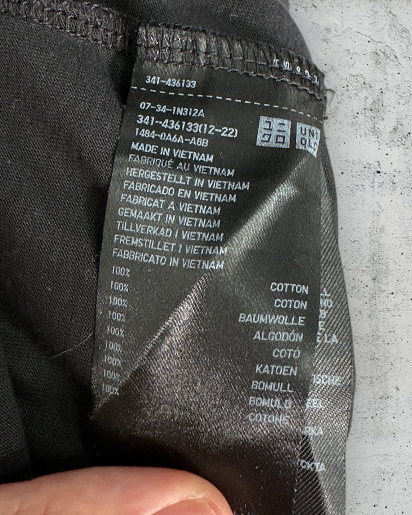 T-Shirt Uniqlo ( XL / 42 / 14 )