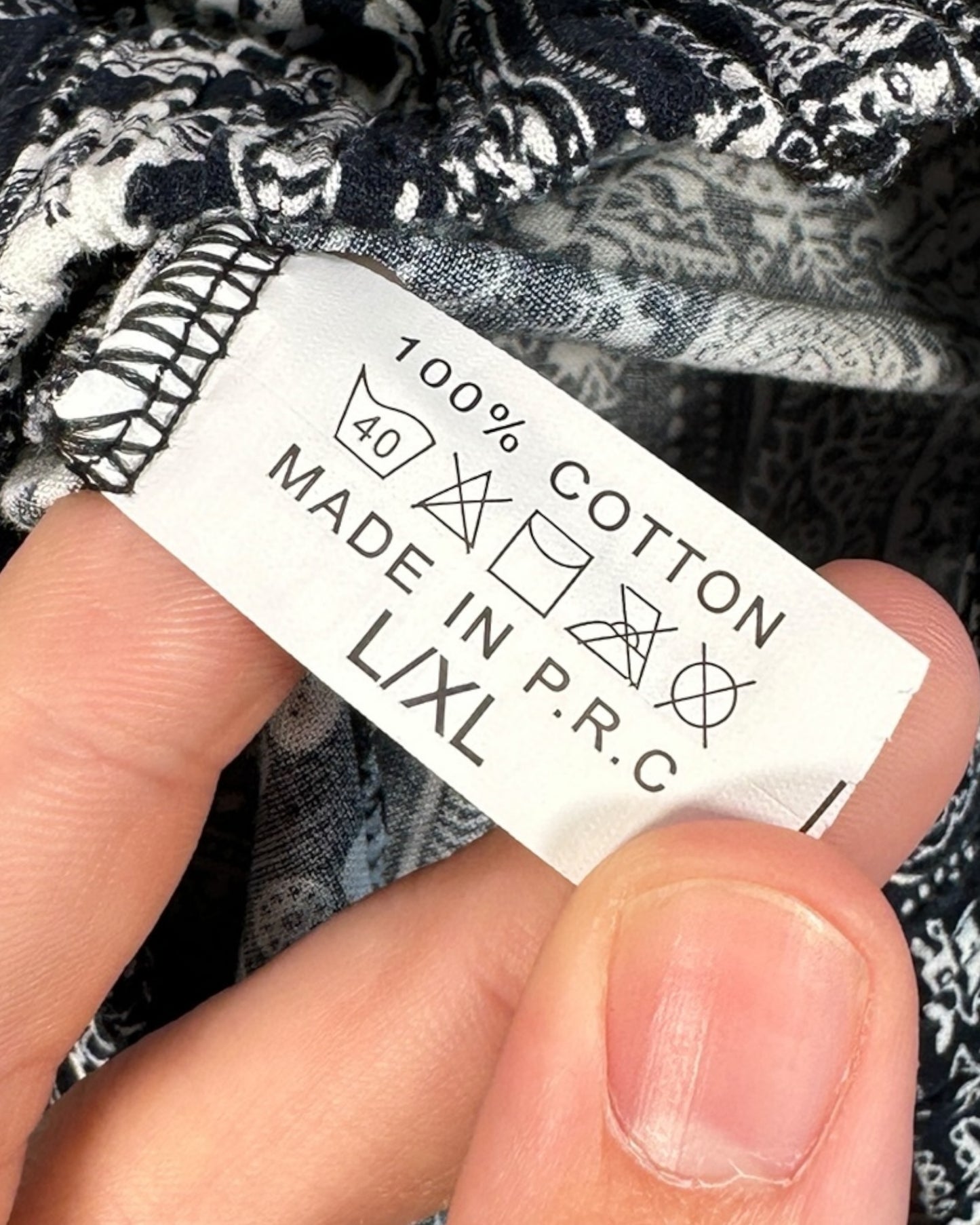 Pantalon Fluide Boutique Parisienne ( L / US 36 / FR 44-46 ) ( XL / US 38 / FR 48 )