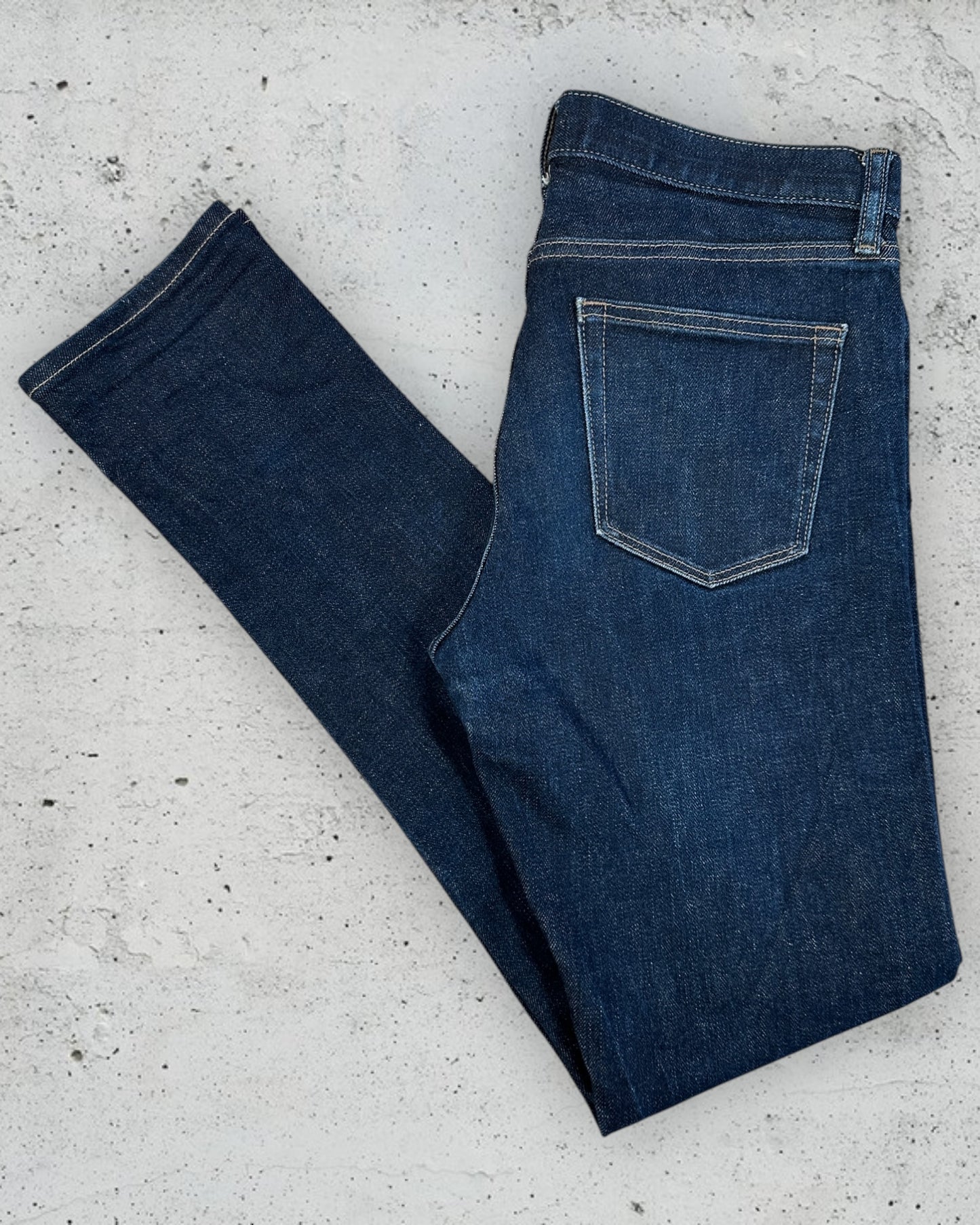 Jean Uniqlo W32 L34 ( M / US 32 / FR 40 )
