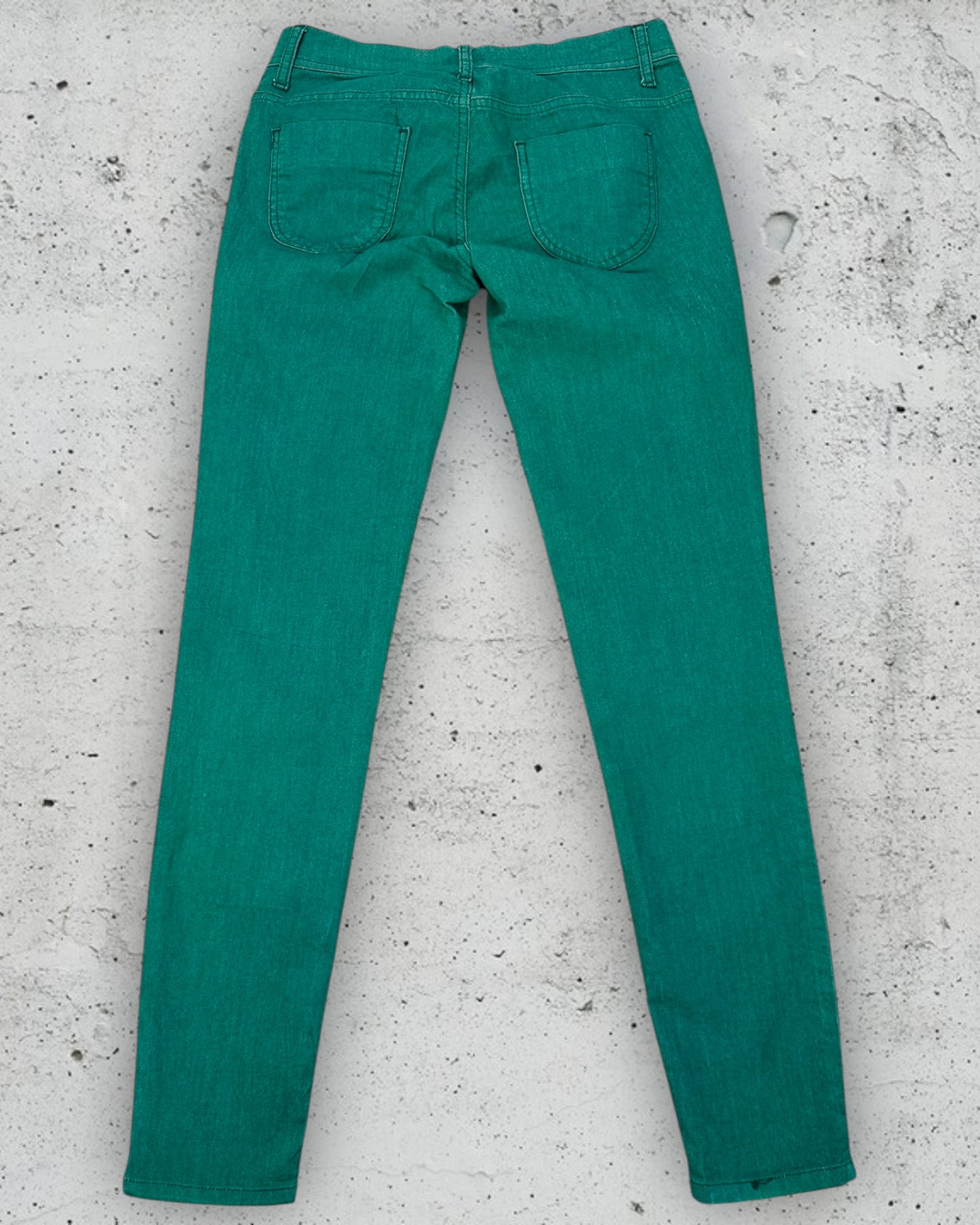 Jean Benetton "Slim" ( S / US 28 / FR 36 )
