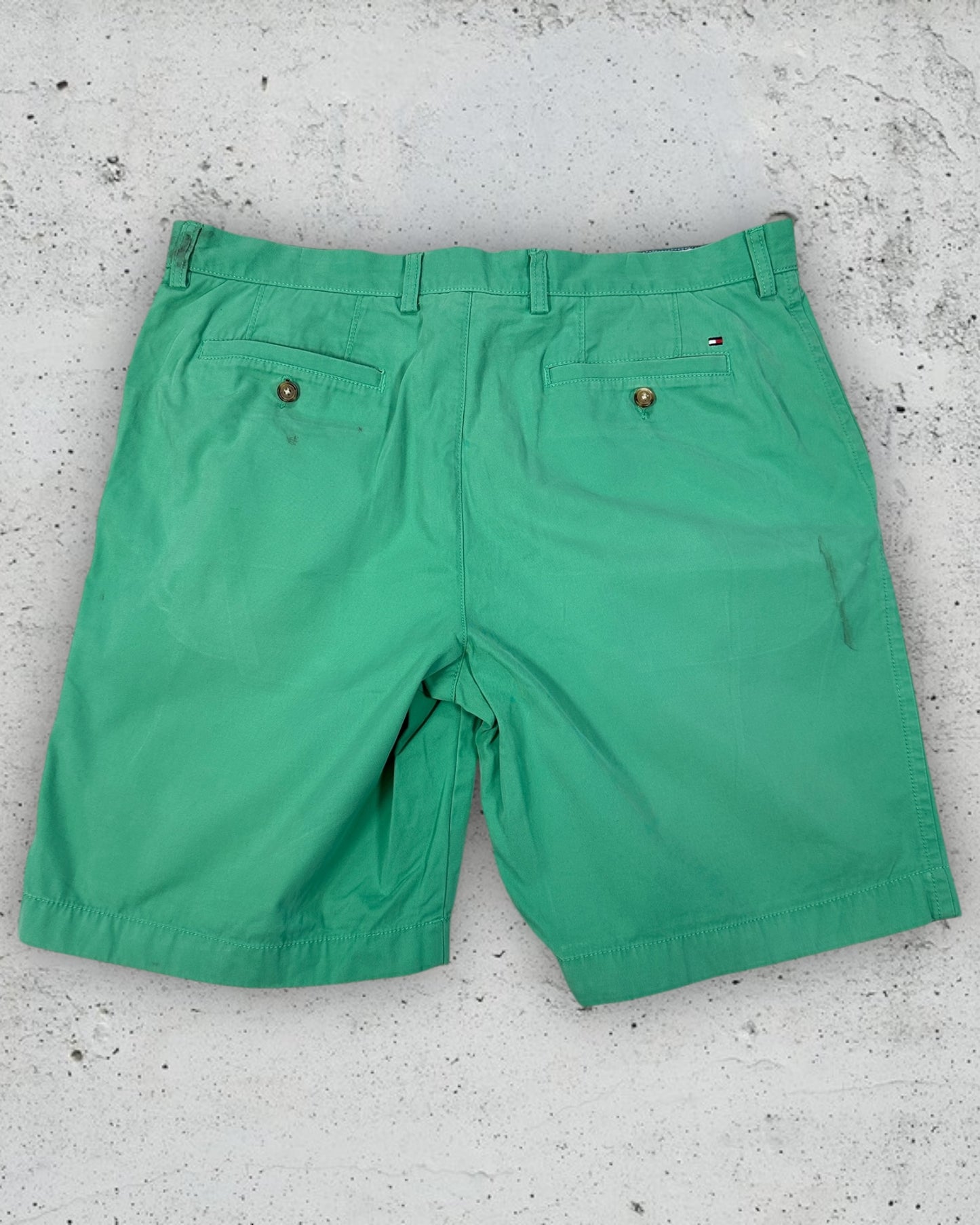 Short Tommy Hilfiger ( L / US 36 / FR 44-46 )