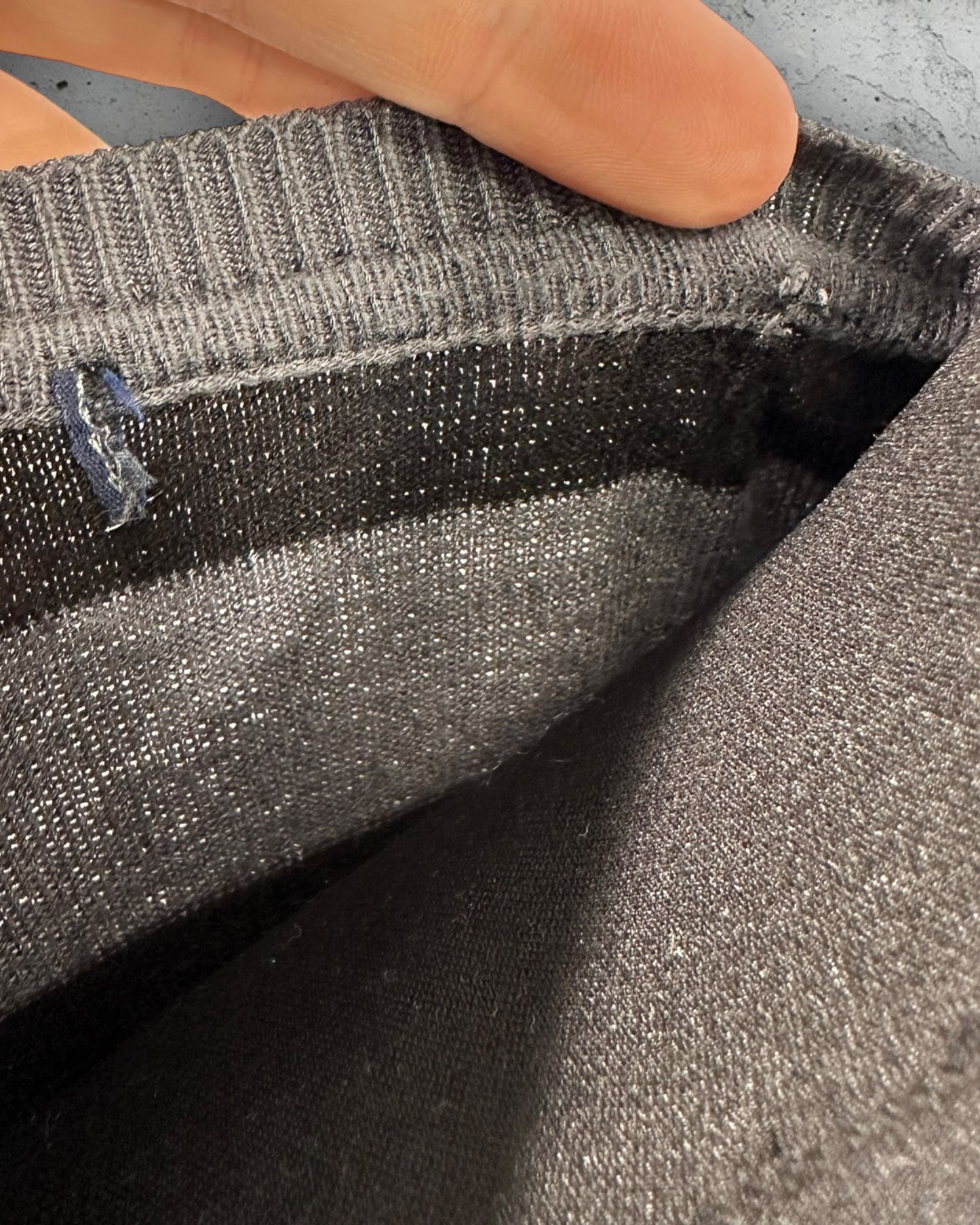 Pull Col V Tommy Hilfiger ( L / 40 / 12 )