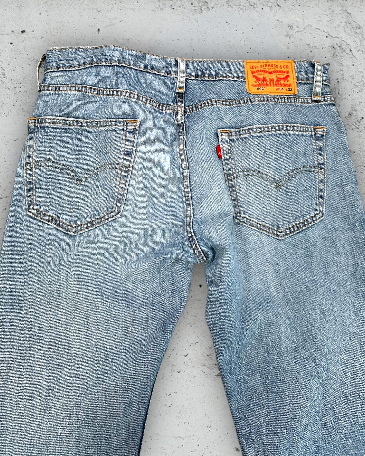 Jean Levi's 502 W34 L32 ( L / US 34 / FR 42-44 )