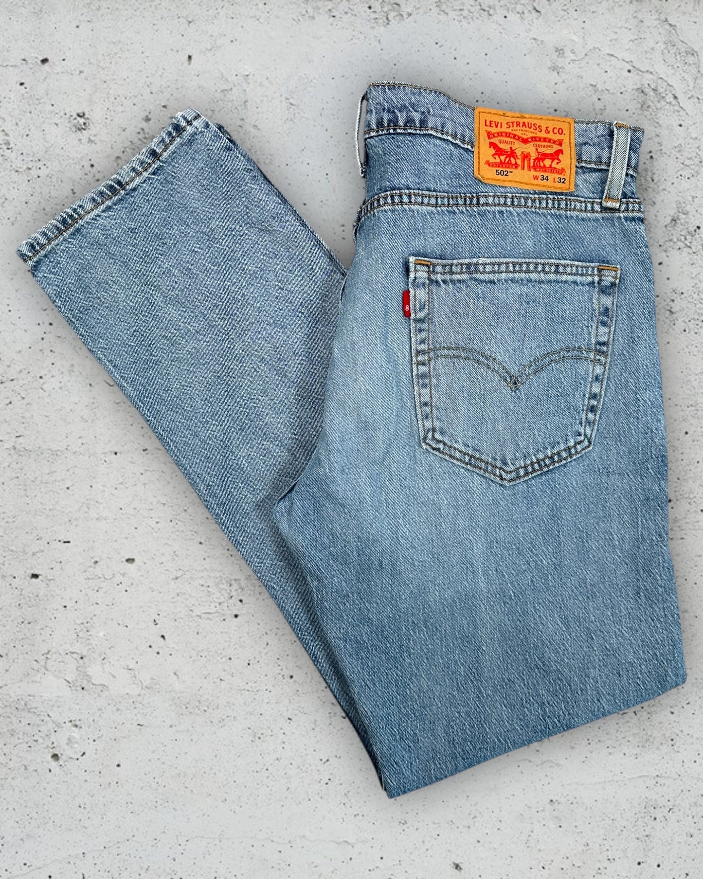 Jean Levi's 502 W34 L32 ( L / US 34 / FR 42-44 )