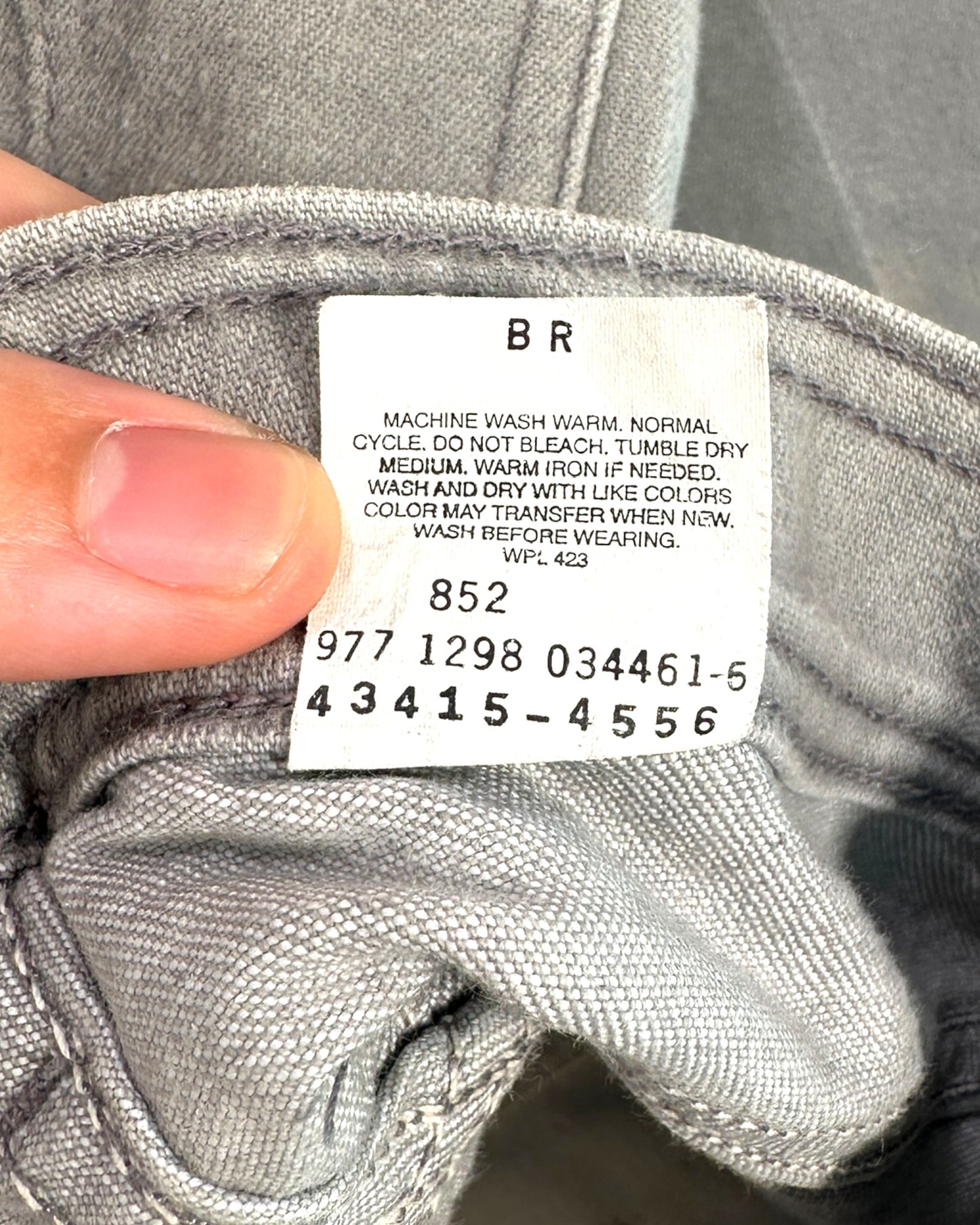 Pantalon Levi's W34 L32 ( L / US 34 / FR 42-44 )