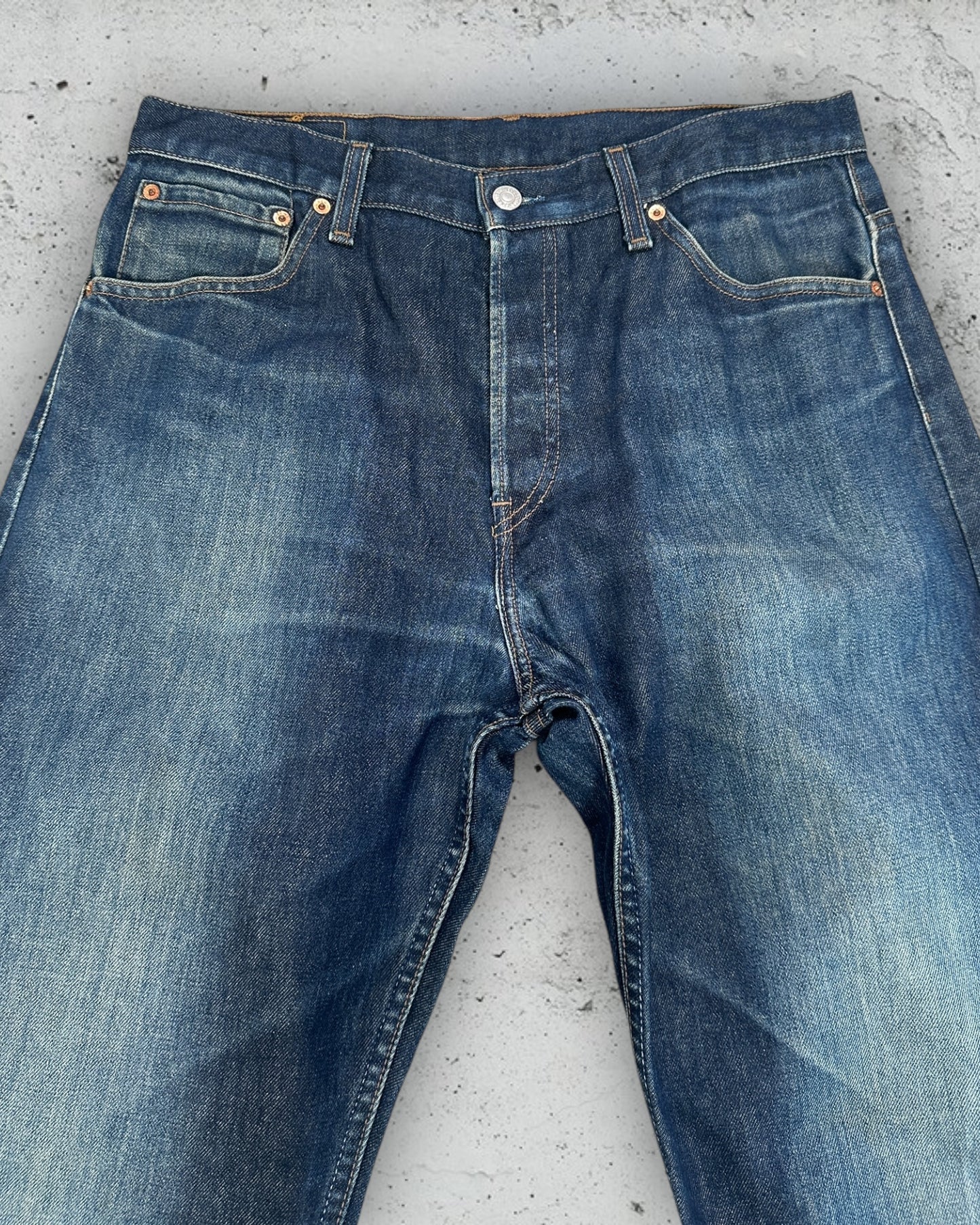 Jean Levi's 523 W33 L34 ( M / US 33 / FR 42 )