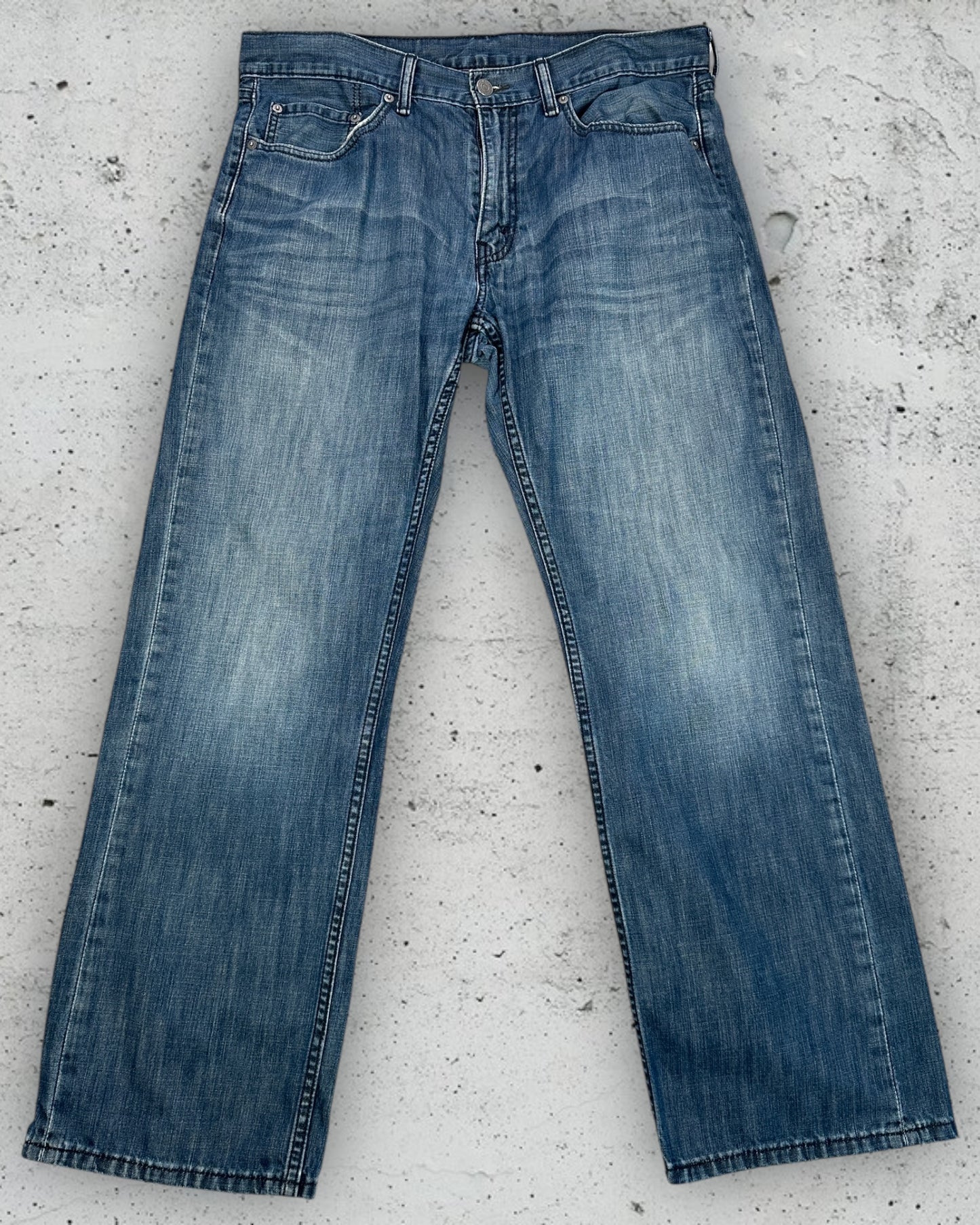 Jean Levi's 559 W34 L30 ( L / US 34 / FR 42-44 )
