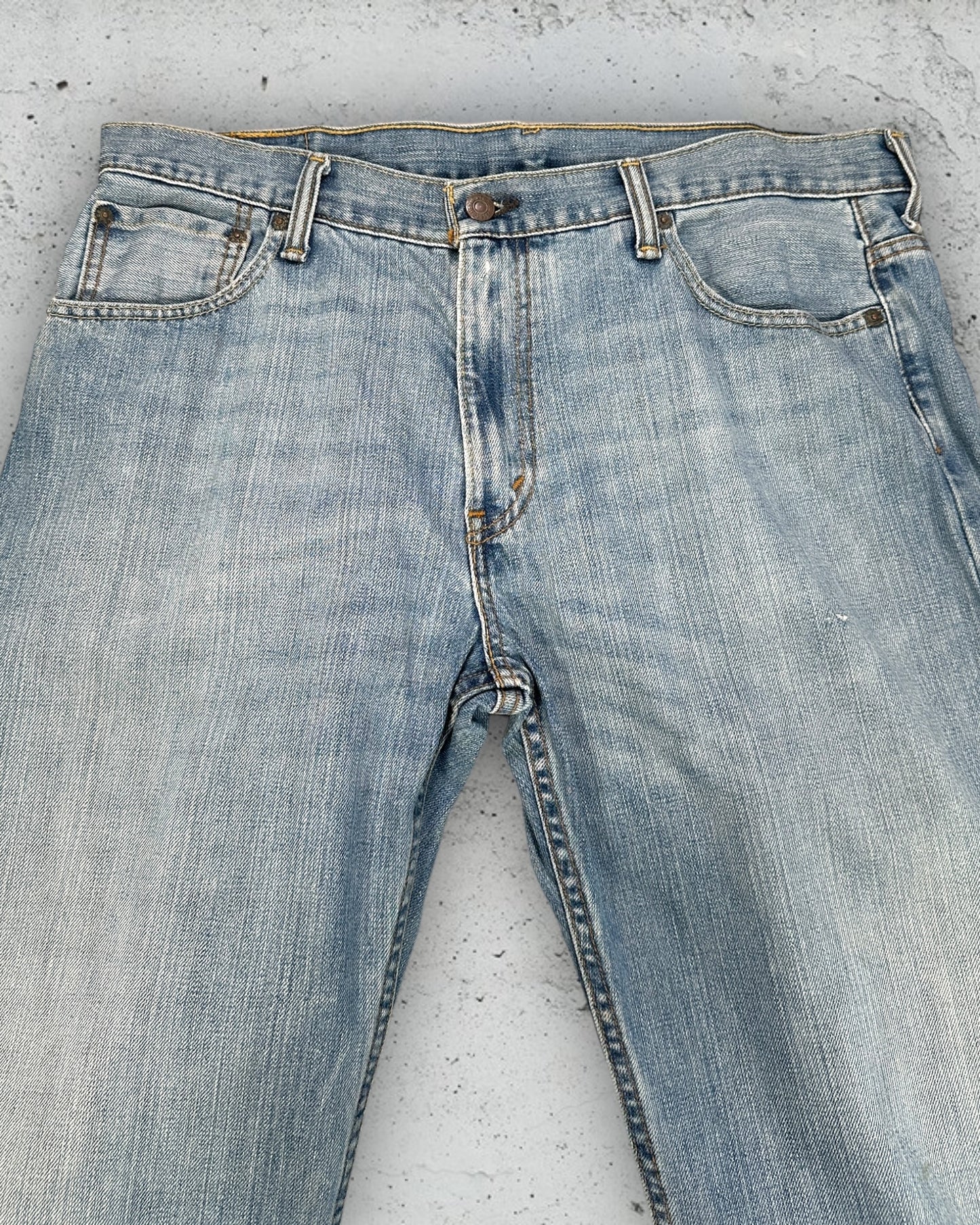 Jean Levi's 569 W34 L30 ( L / US 34 / FR 42-44 )