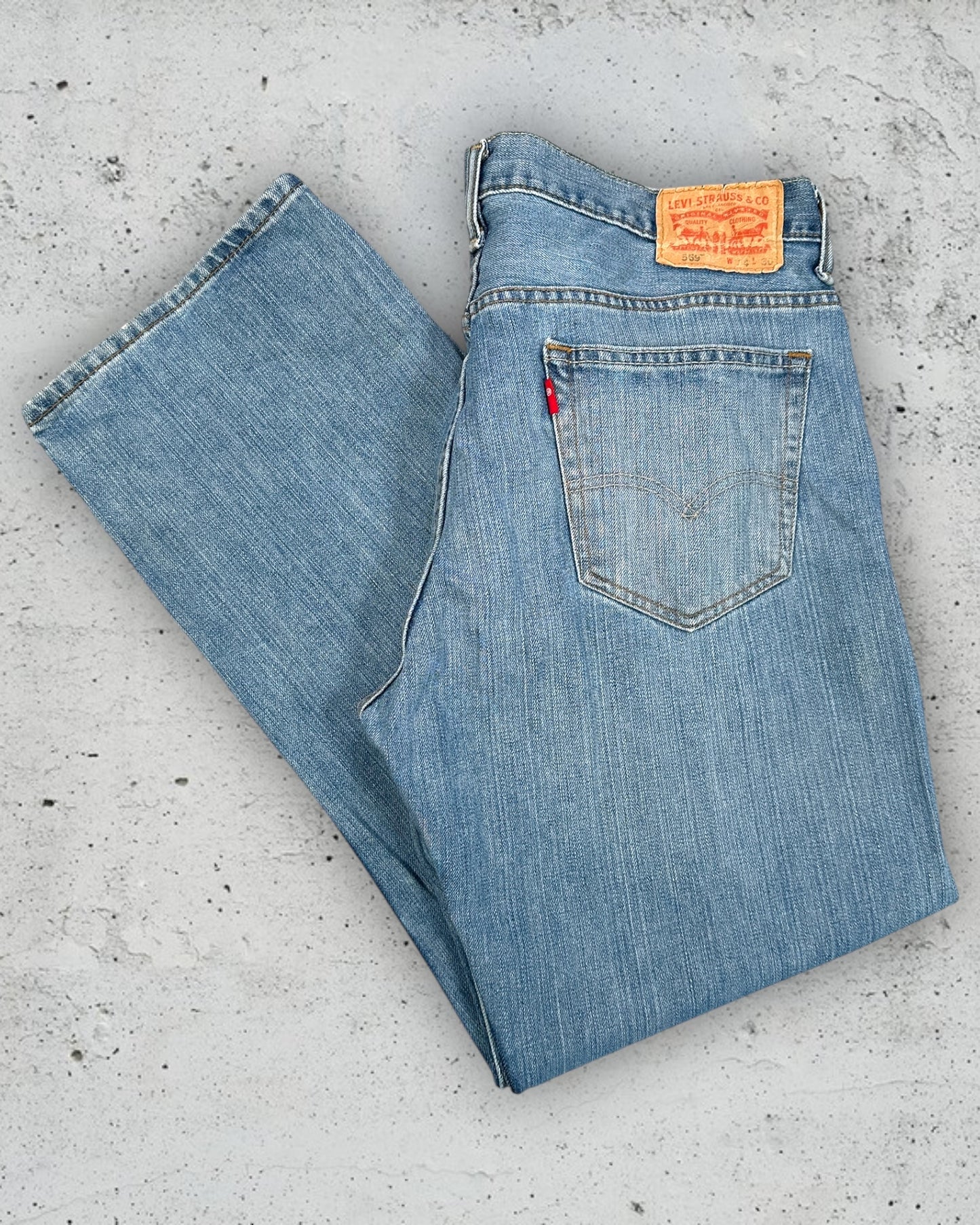 Jean Levi's 569 W34 L30 ( L / US 34 / FR 42-44 )