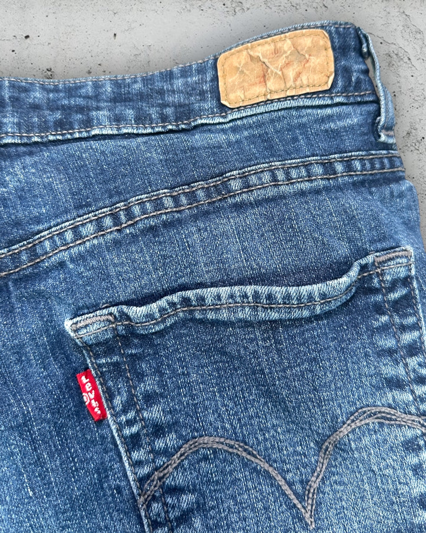 Jean Levi's The Original Jean Mid Rise Skinny W30 L32 (10M) ( S / US 30 / FR 38 )